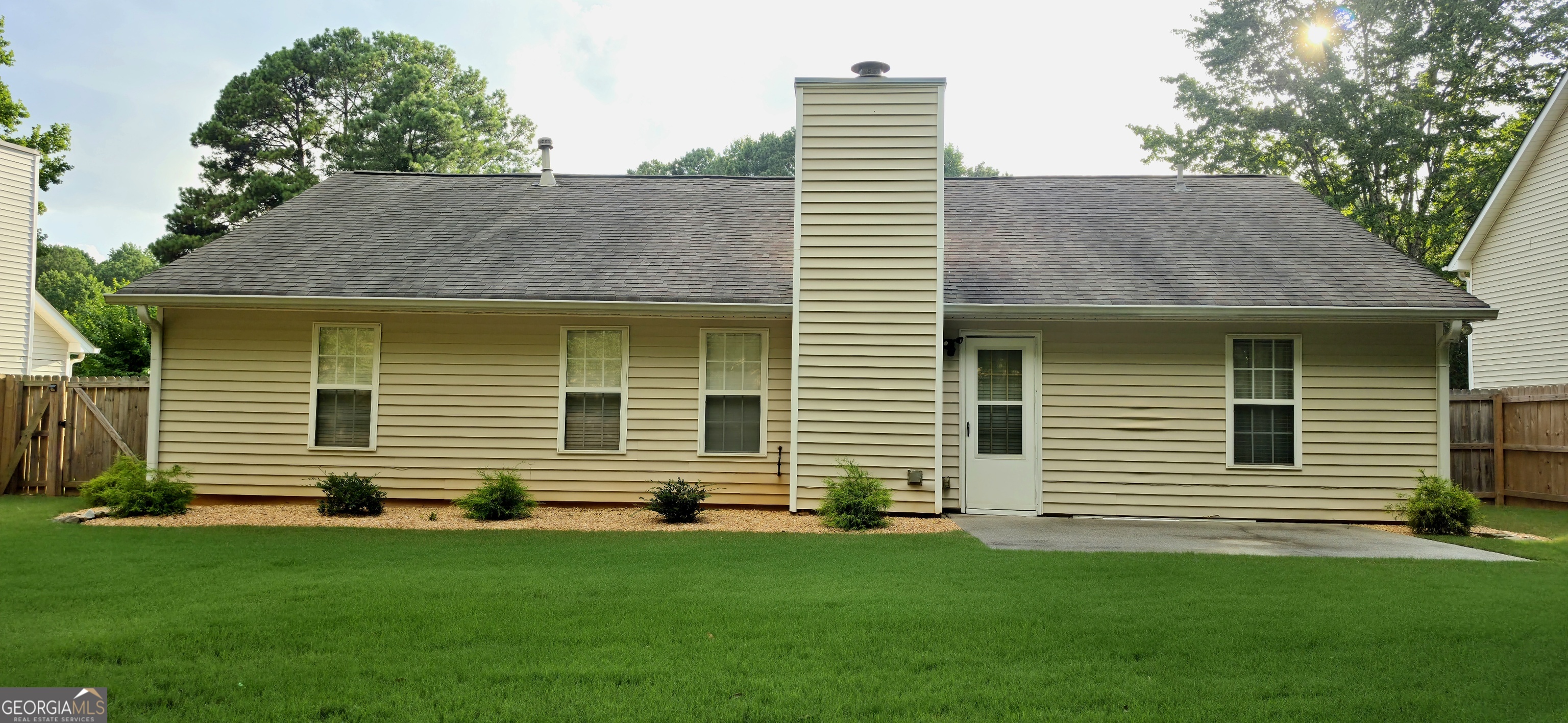 558 Bellingham Drive Property Photo 38
