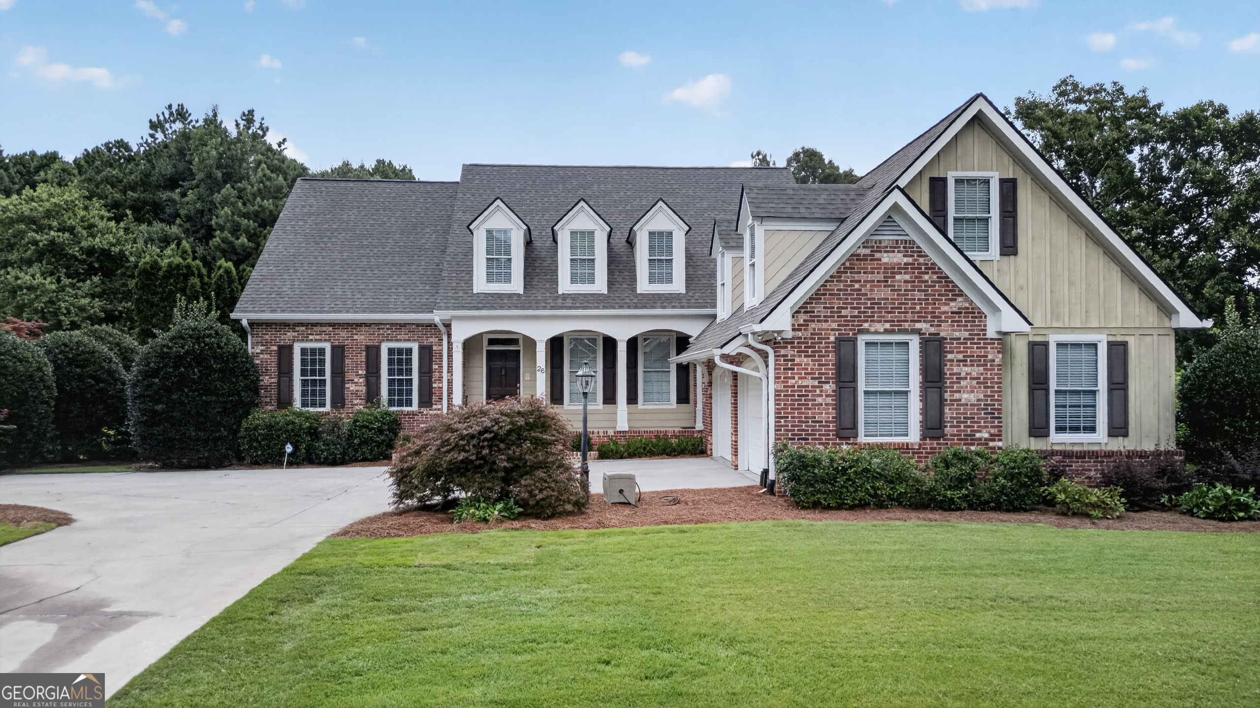 26 Nicklaus Drive NW