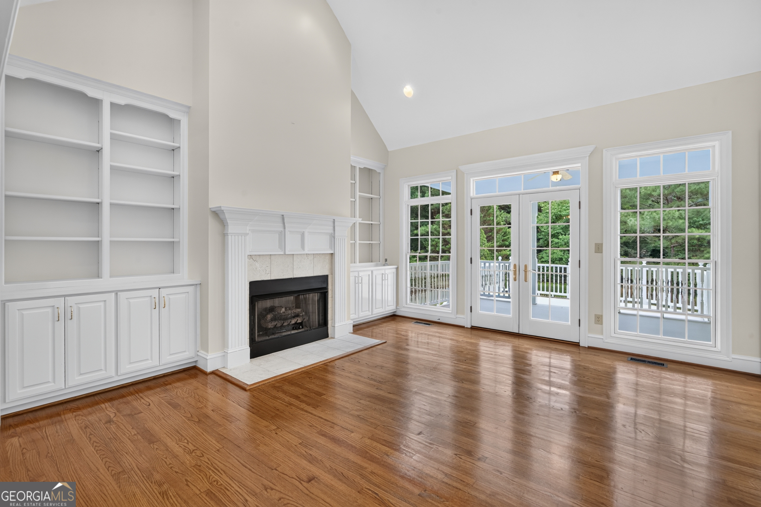 26 Nicklaus Drive Nw Property Photo 7