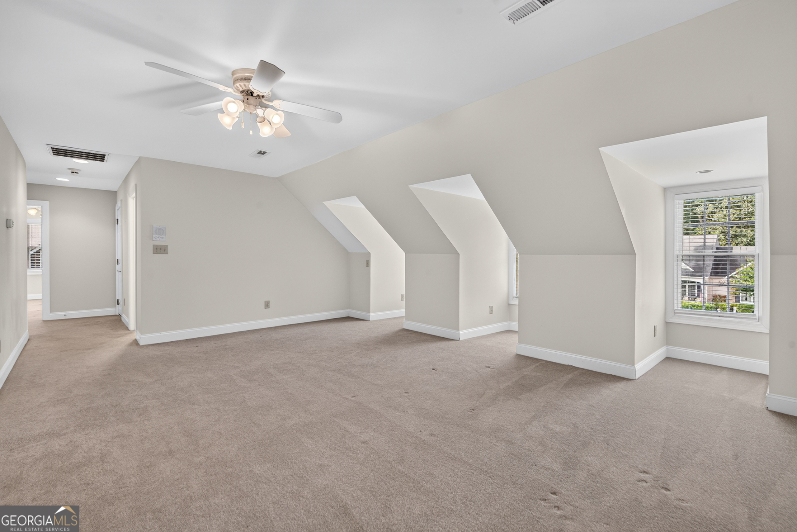 26 Nicklaus Drive Nw Property Photo 21