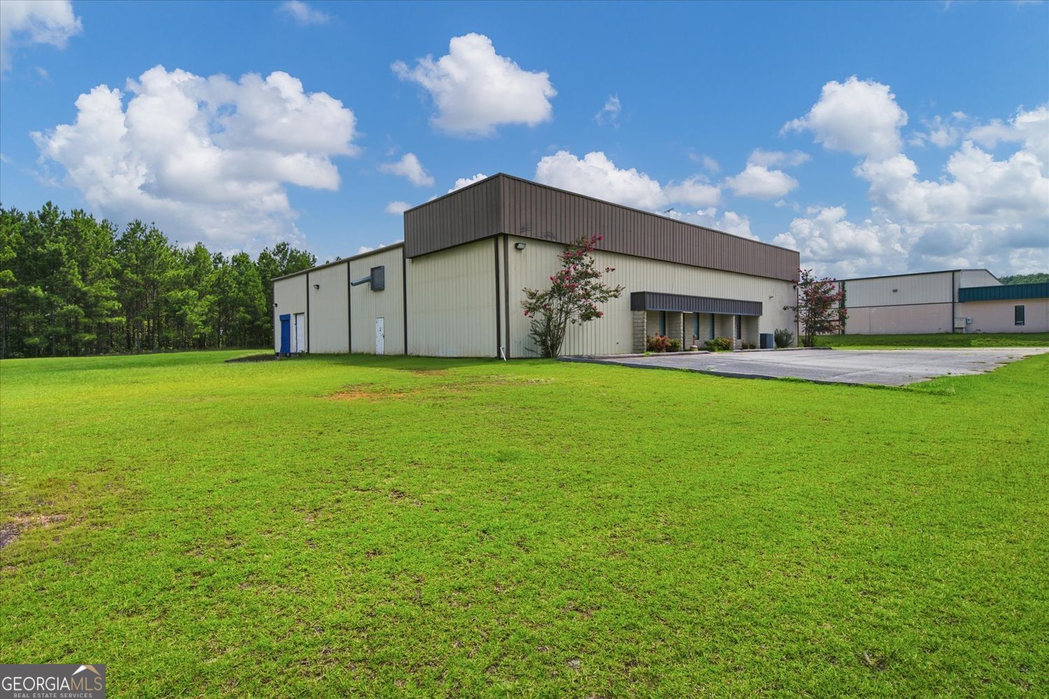 524 Golf Course Road Property Photo 3