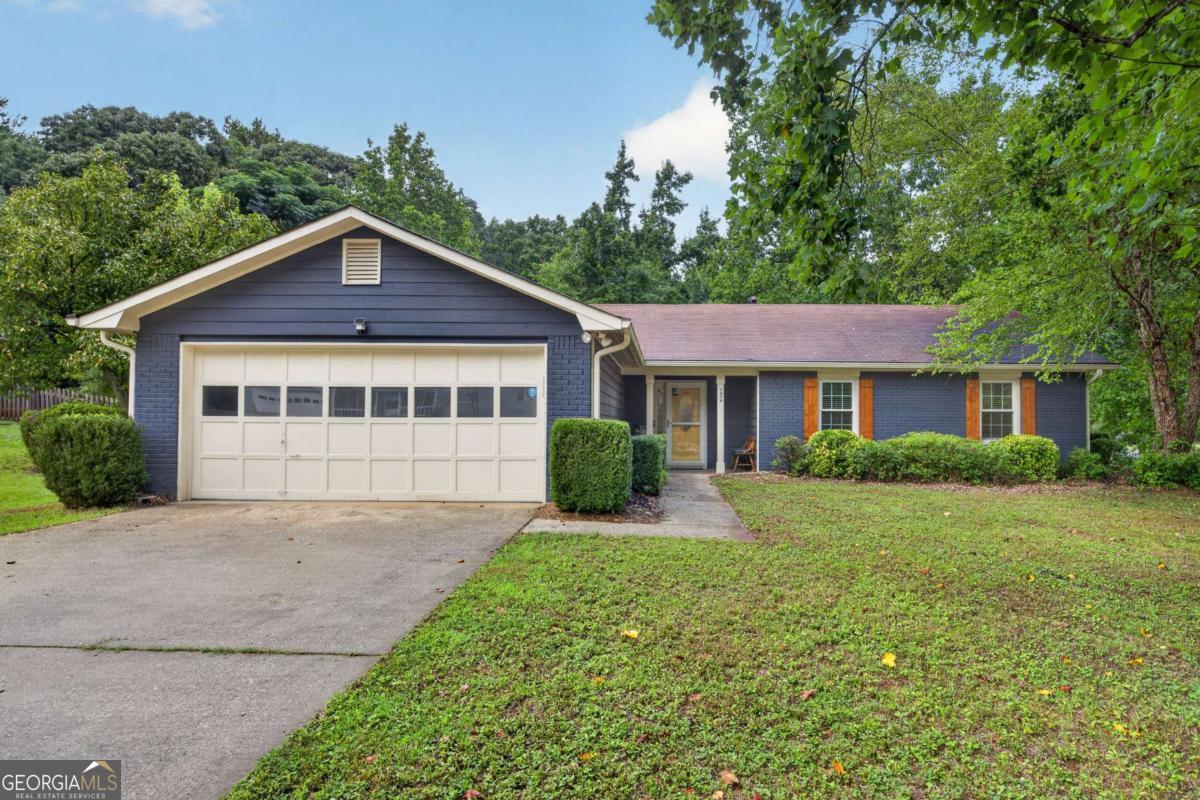 1938 Brandy Woods Drive SE Property Photo 1