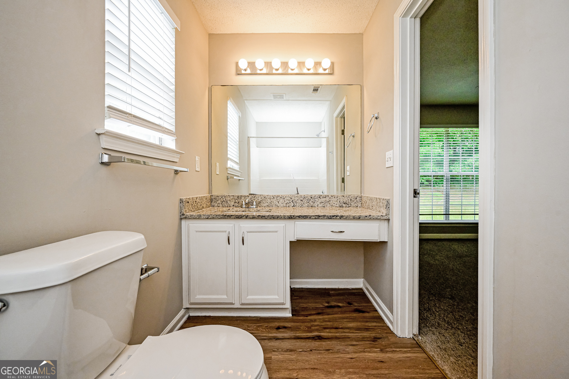 5866 Waggoner Court Property Photo 11