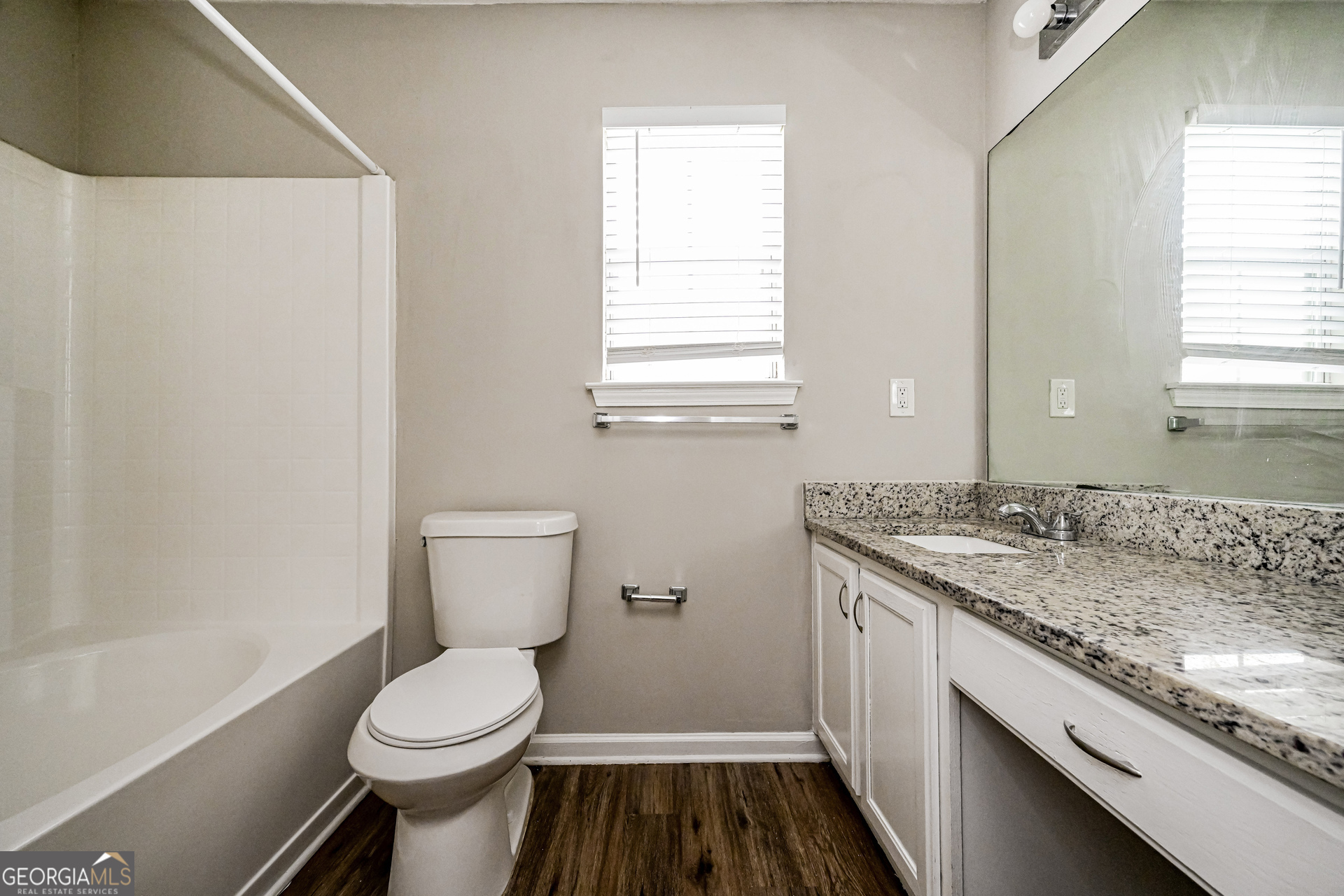 5866 Waggoner Court Property Photo 12