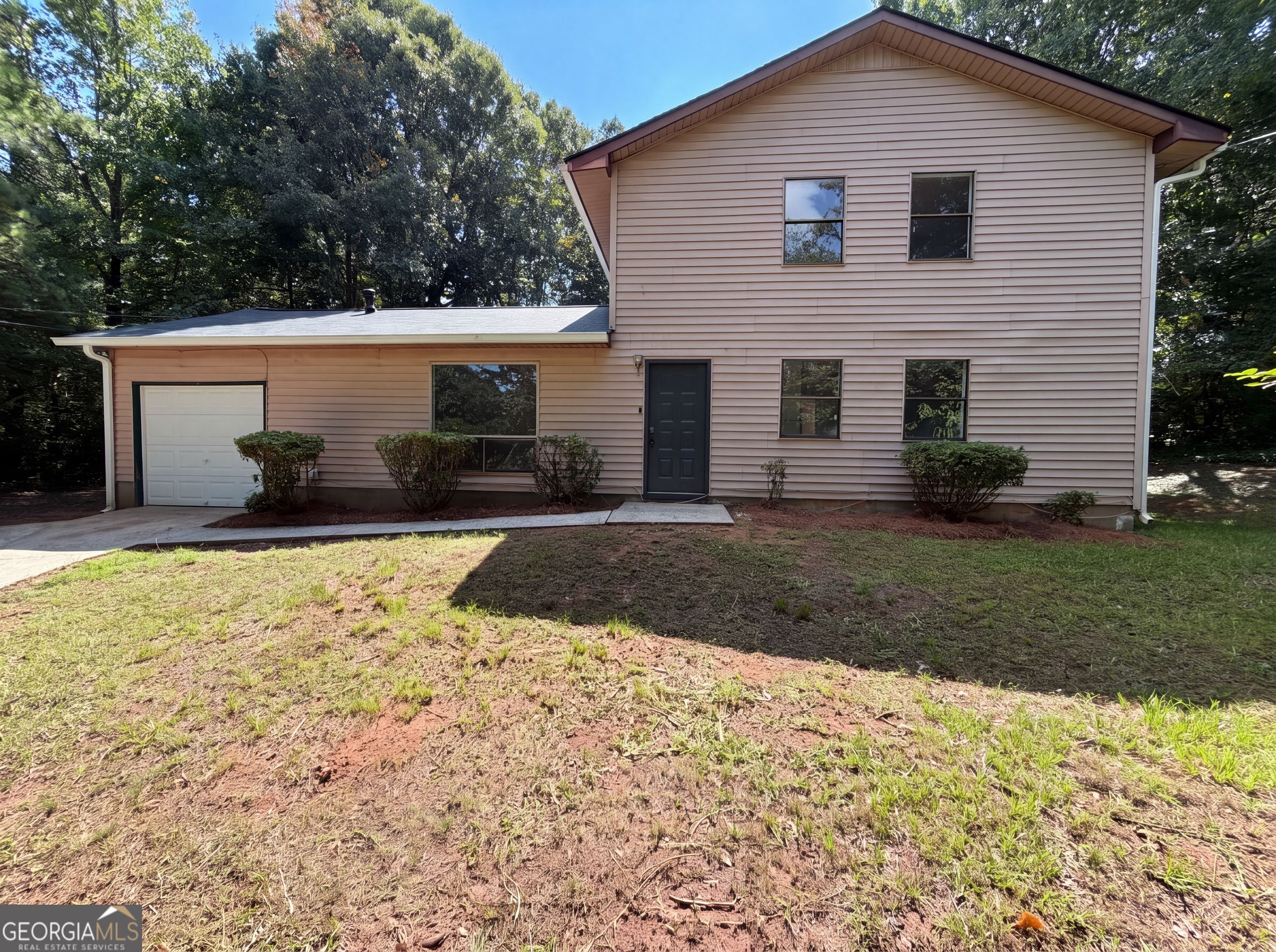 3808 Shane Court Property Photo 1
