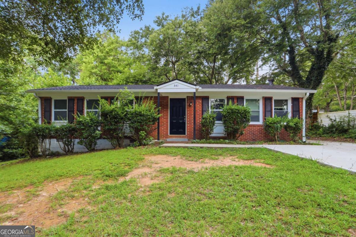 341 Roxbury Drive Property Photo 1