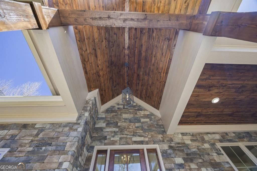410 Edgewater Trail Property Photo 11