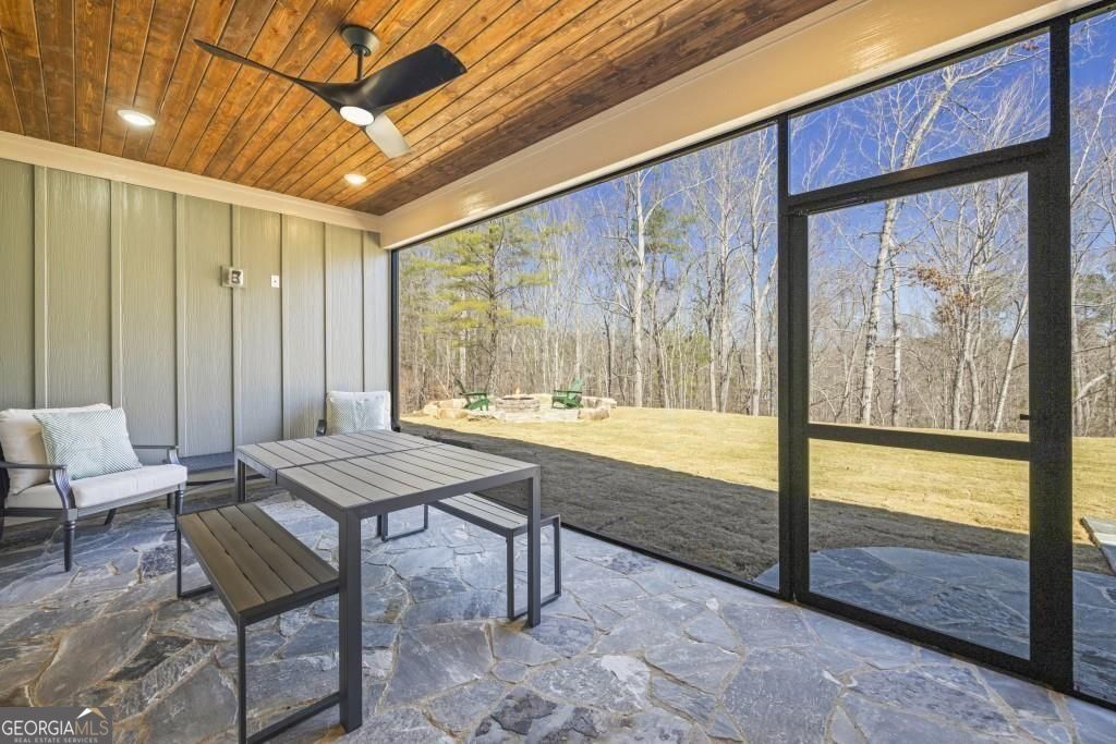 410 Edgewater Trail Property Photo 67