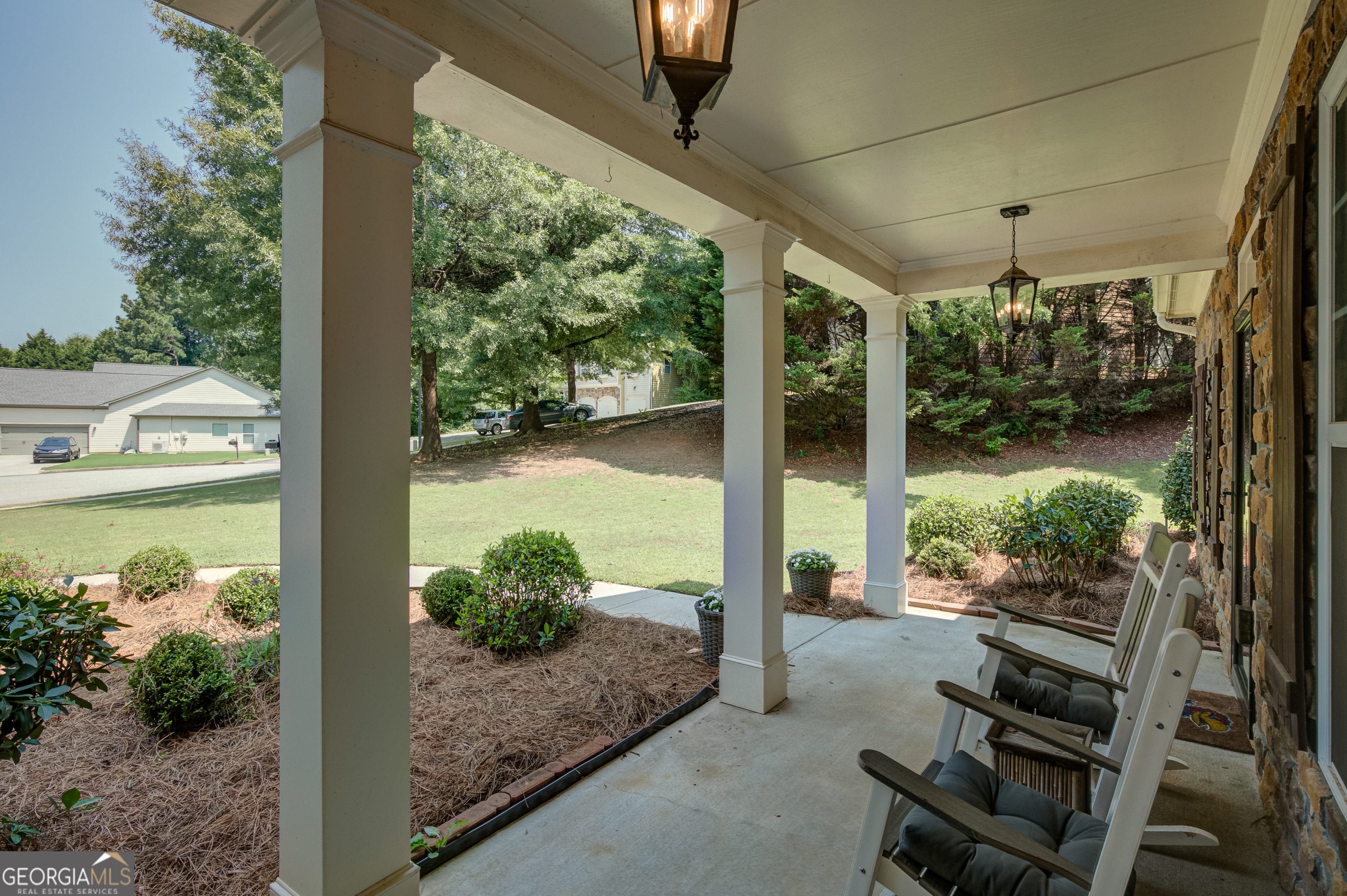 5 Renwick Drive Property Photo 9