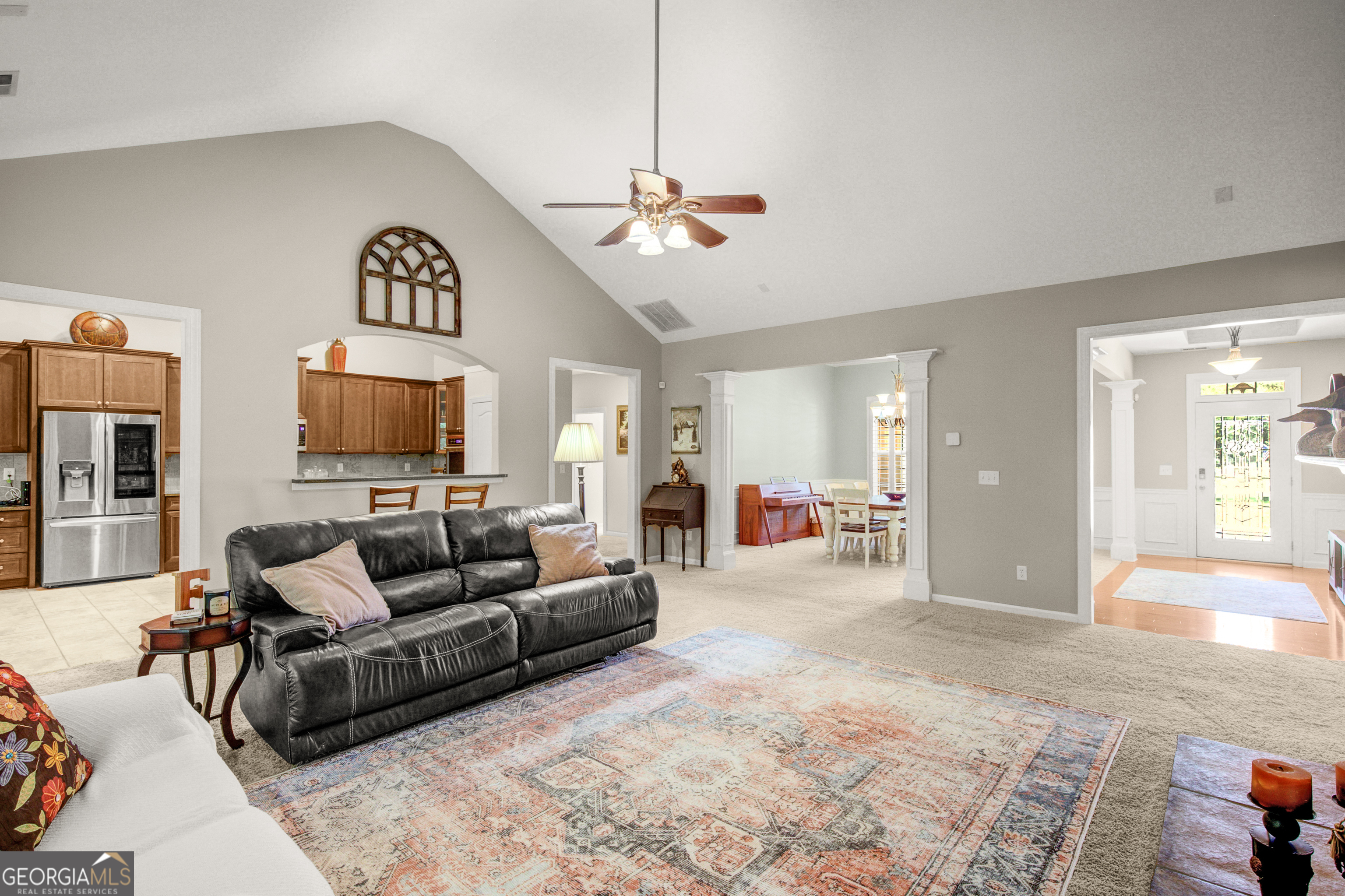 5 Renwick Drive Property Photo 16