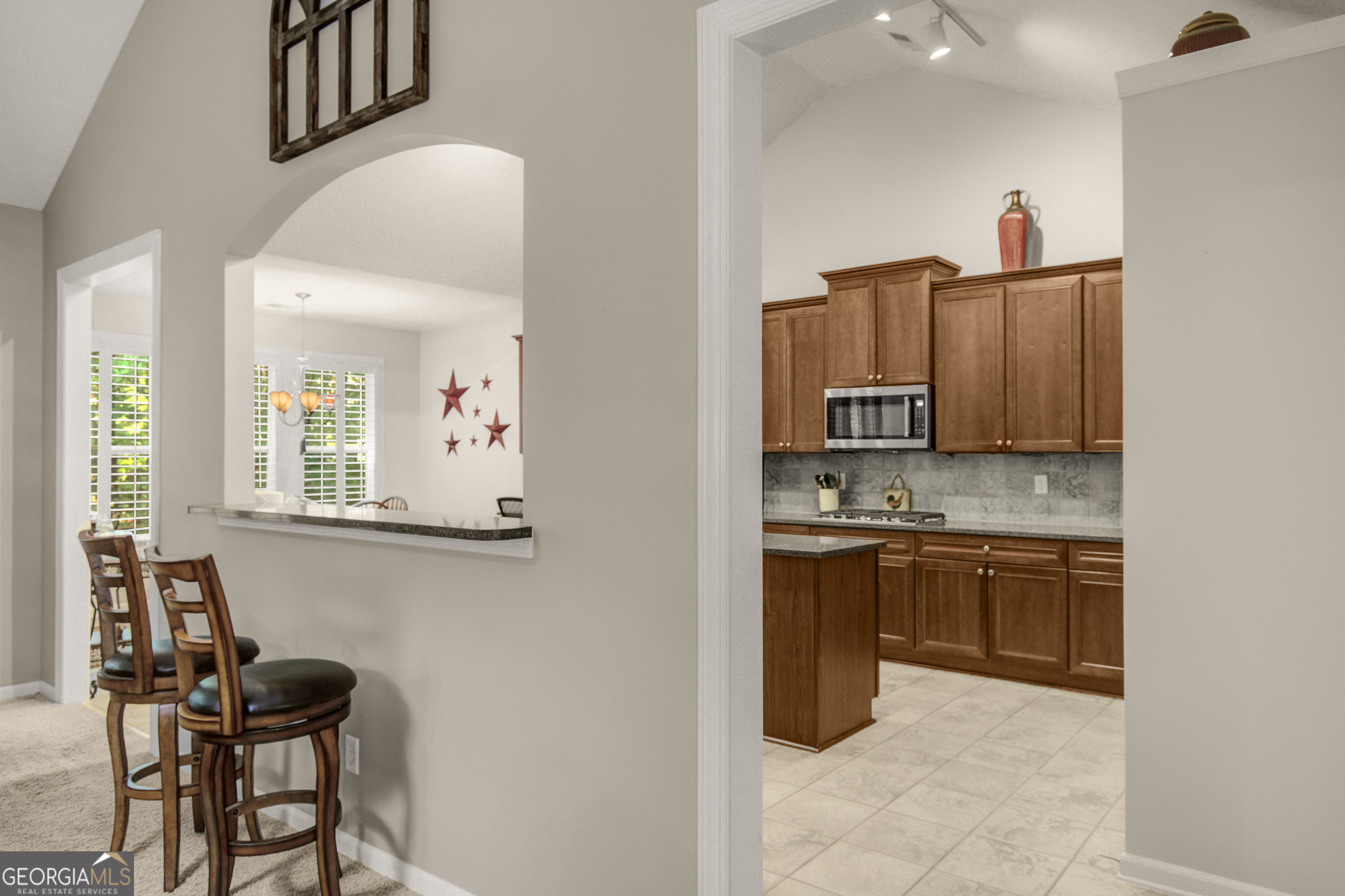 5 Renwick Drive Property Photo 17
