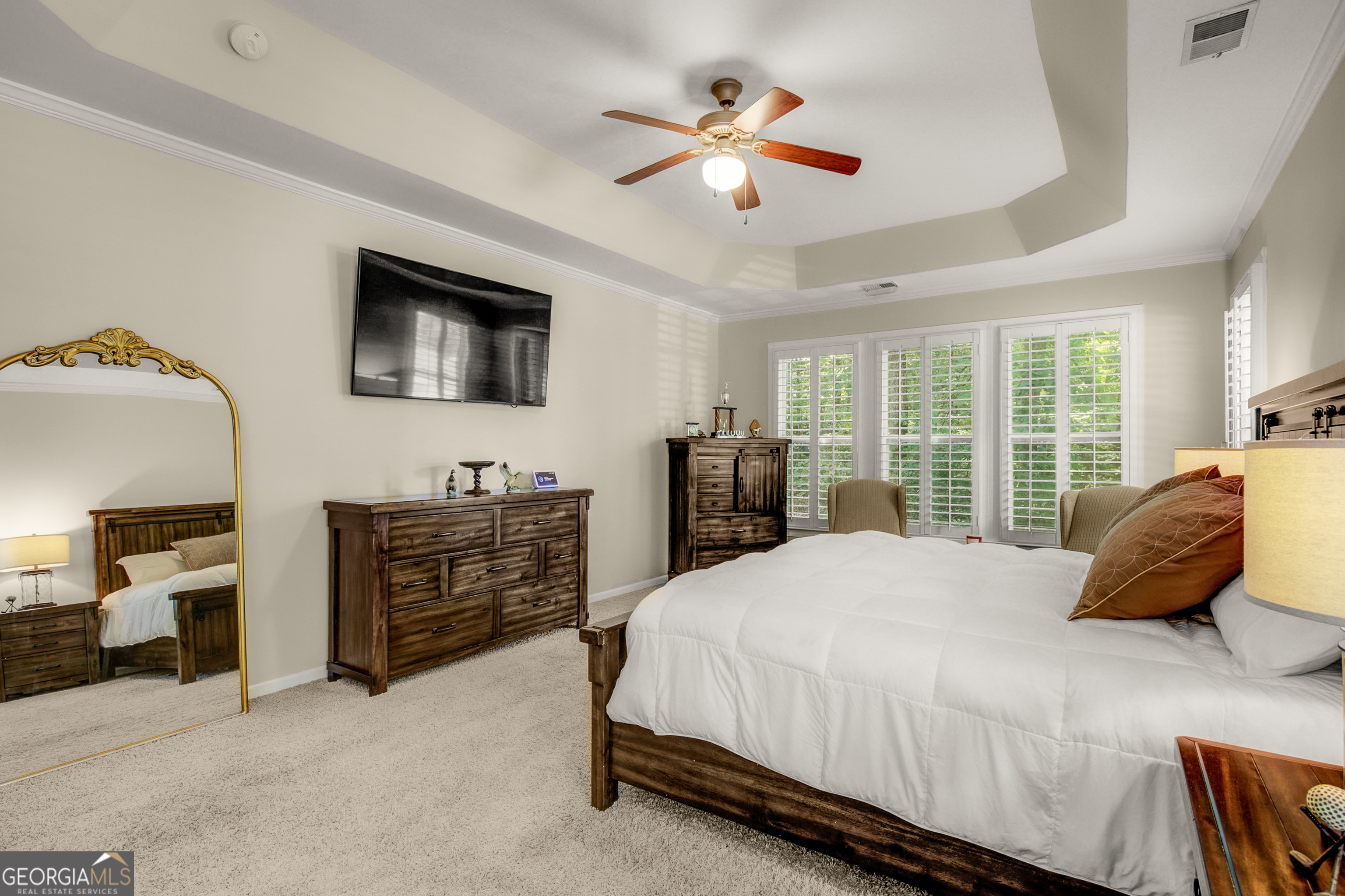 5 Renwick Drive Property Photo 28