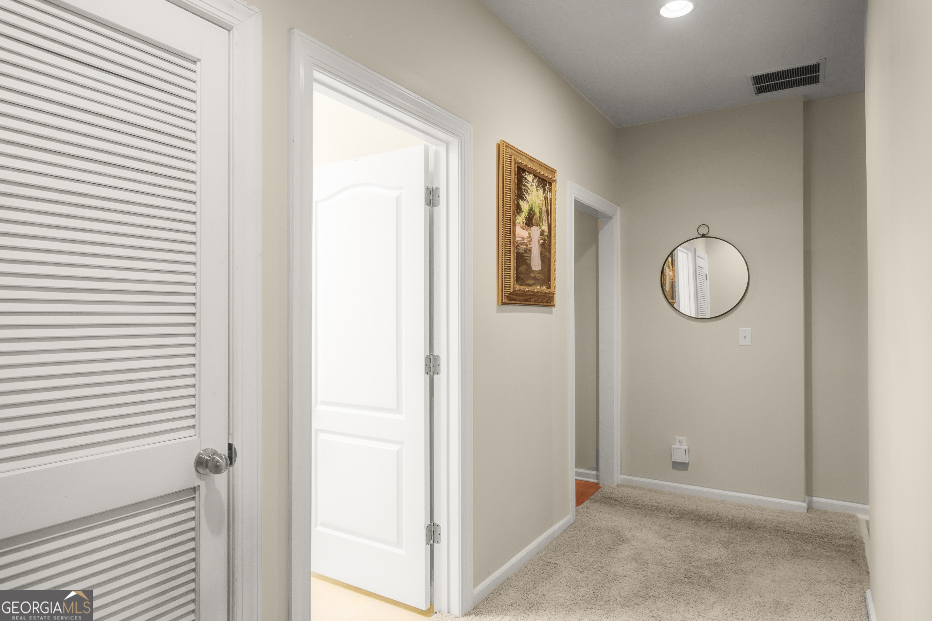 5 Renwick Drive Property Photo 34
