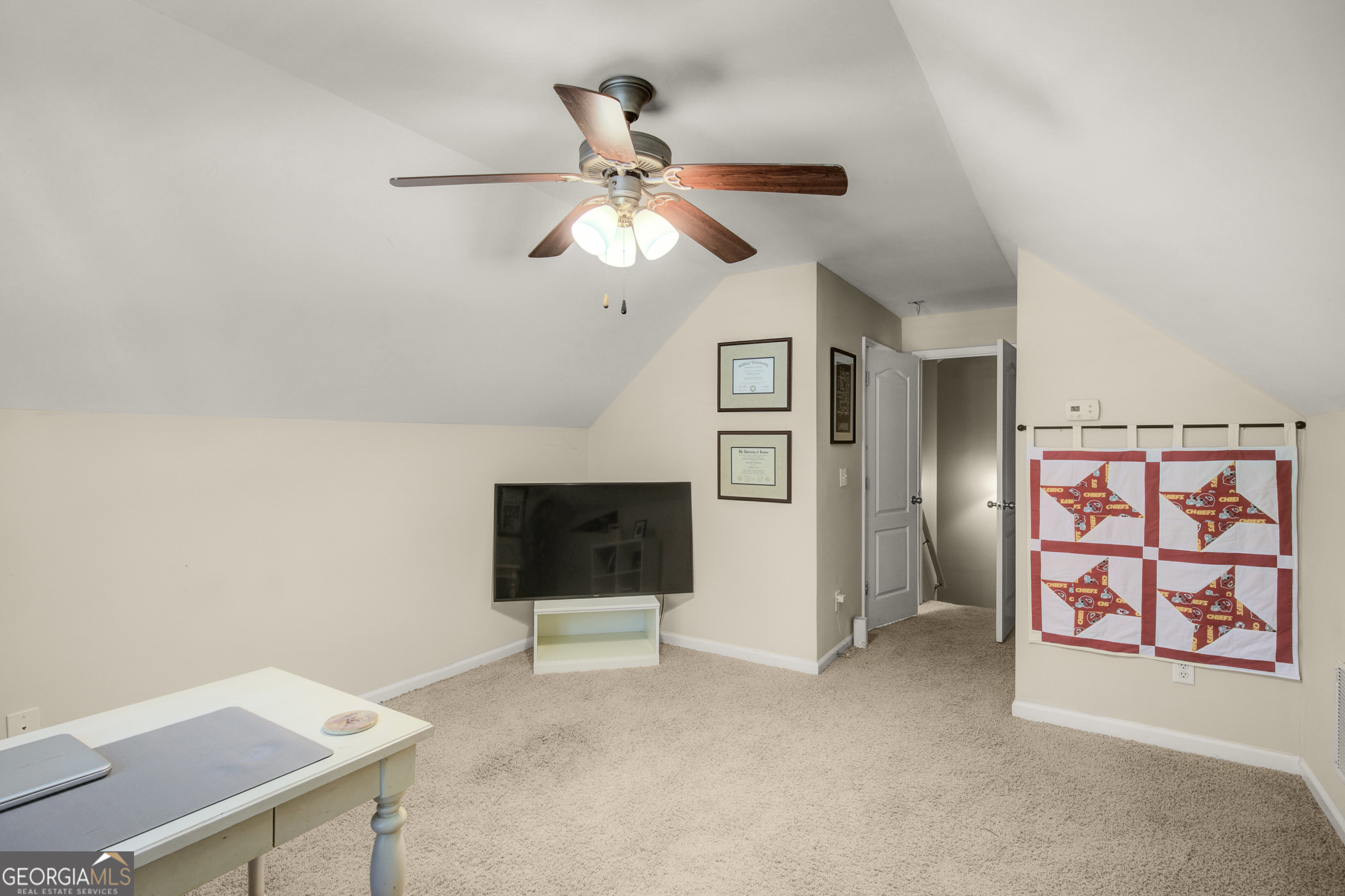 5 Renwick Drive Property Photo 42