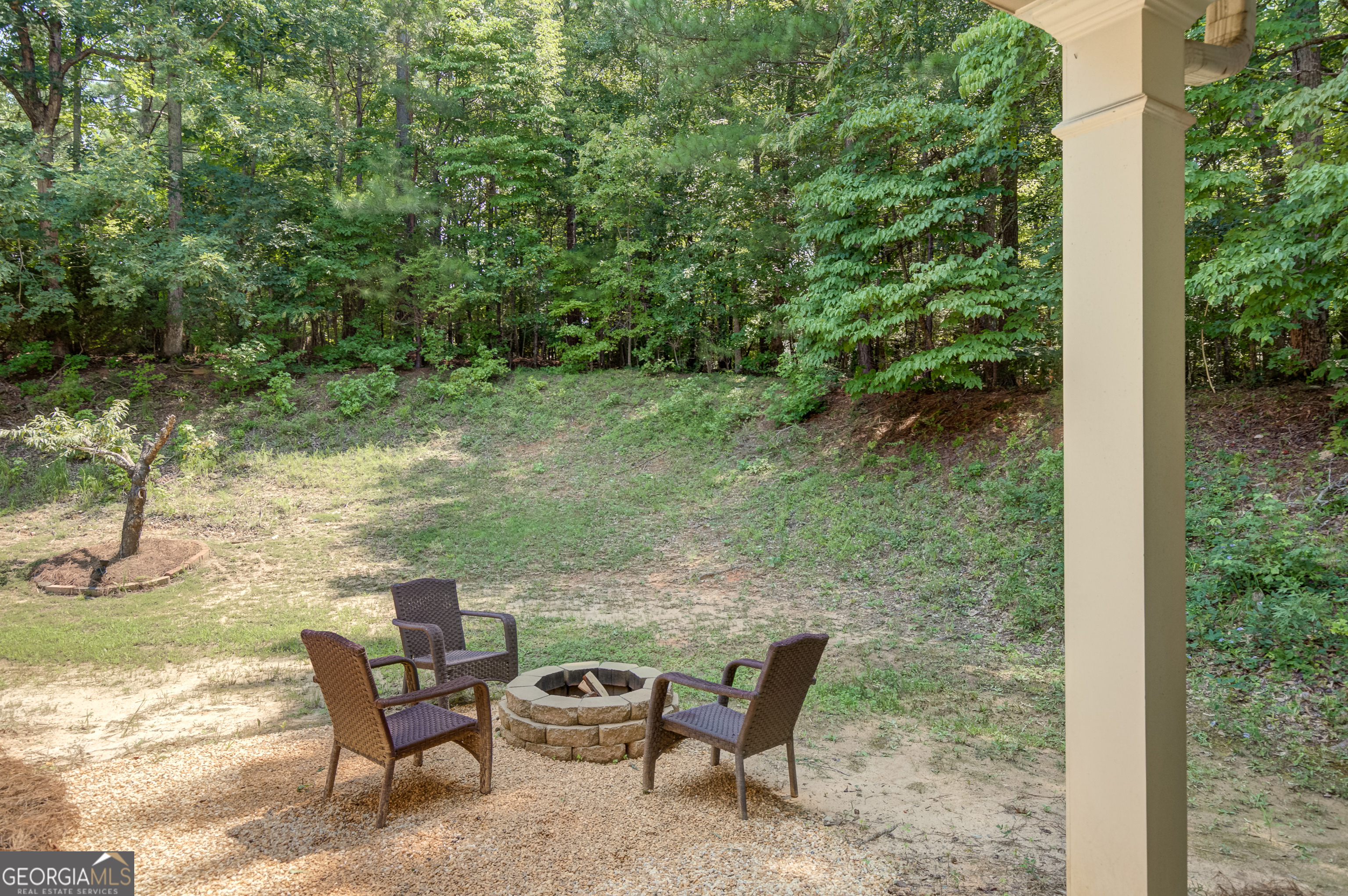 5 Renwick Drive Property Photo 47