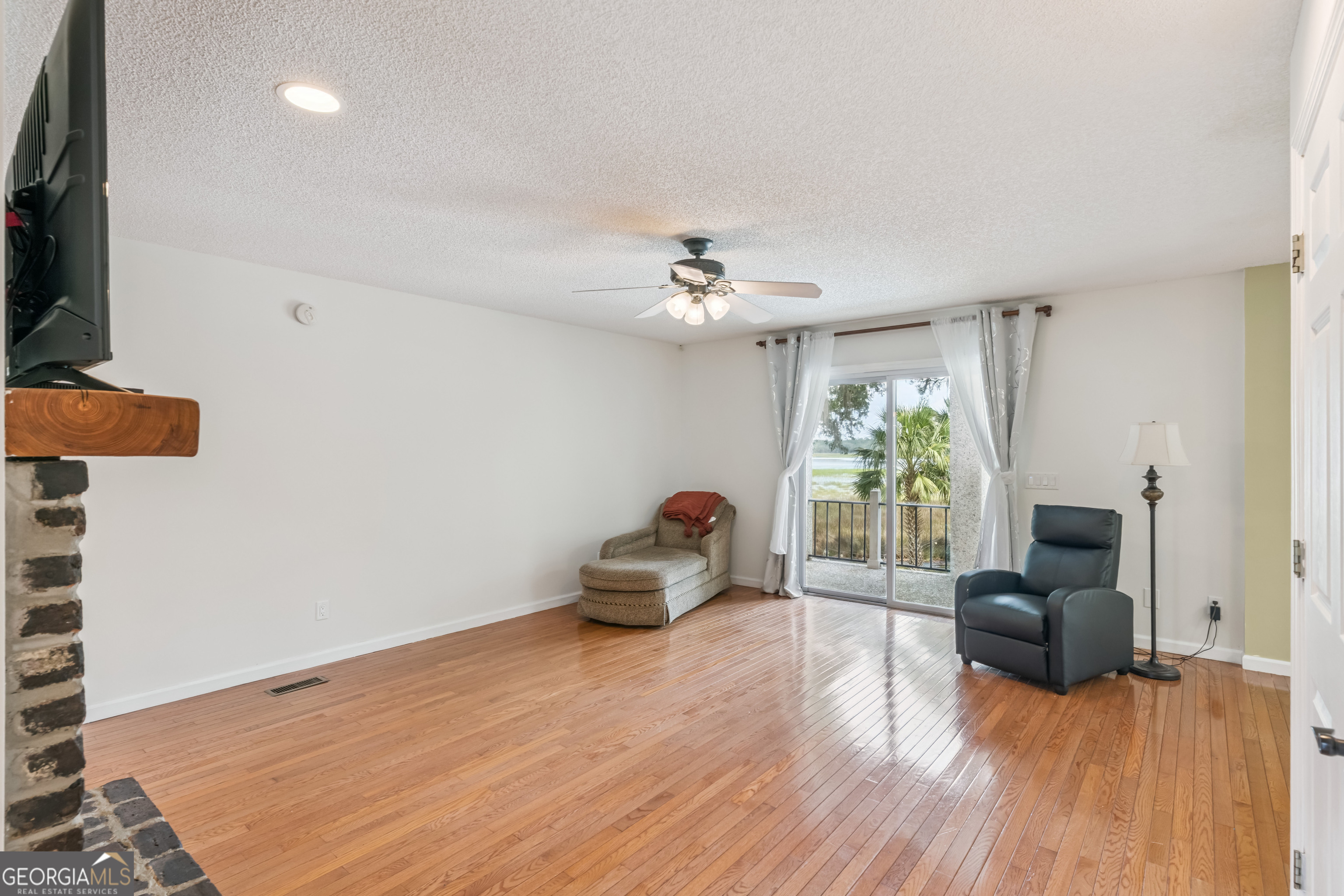 303 River Ridge Road Property Photo 14