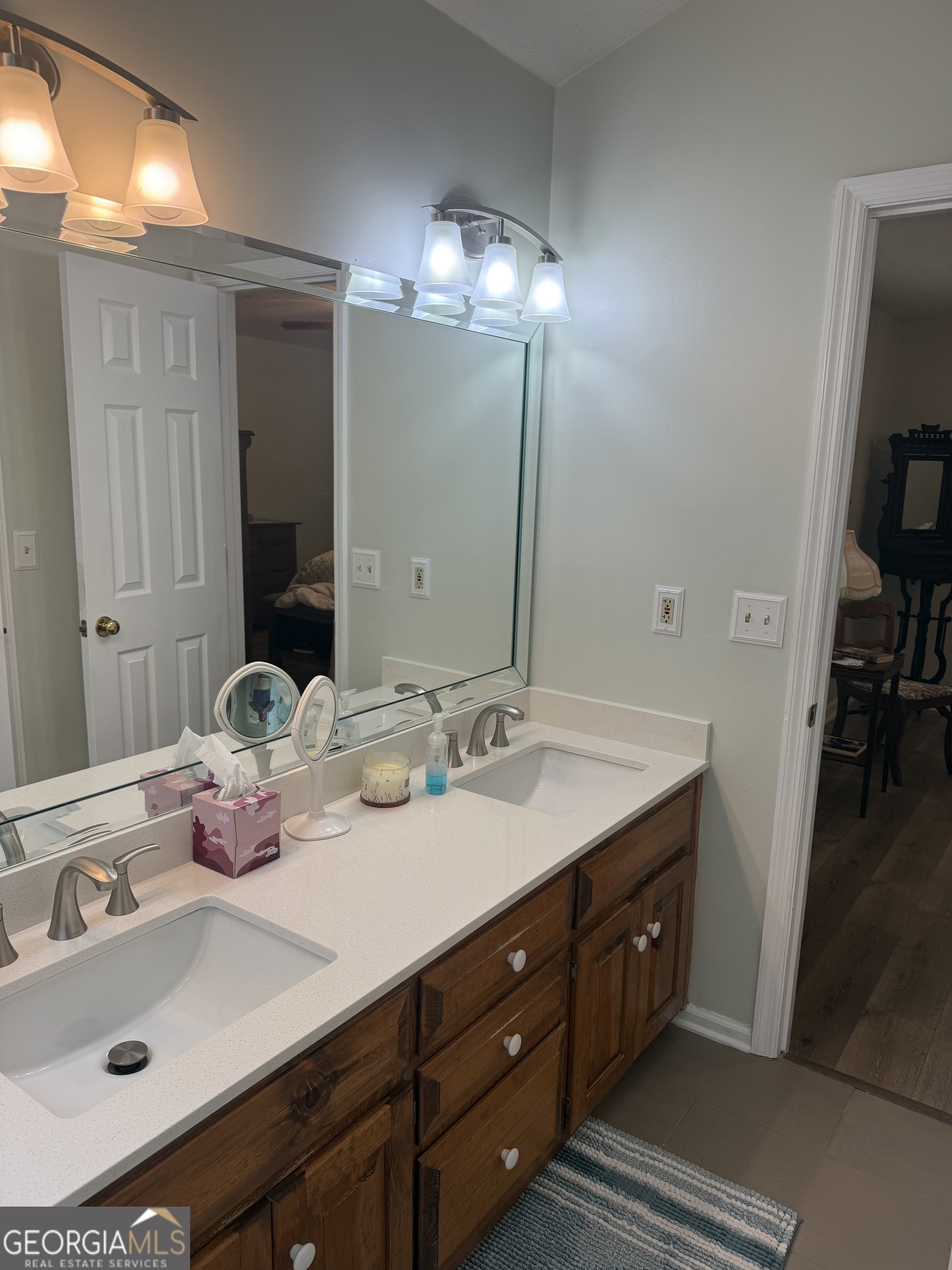 124 Greenbriar Trail Property Photo 6