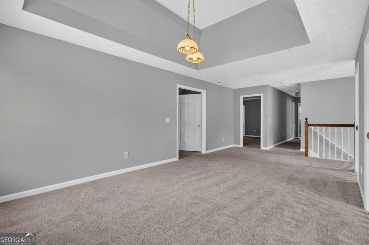 2364 Fallbrook Court Property Photo 18