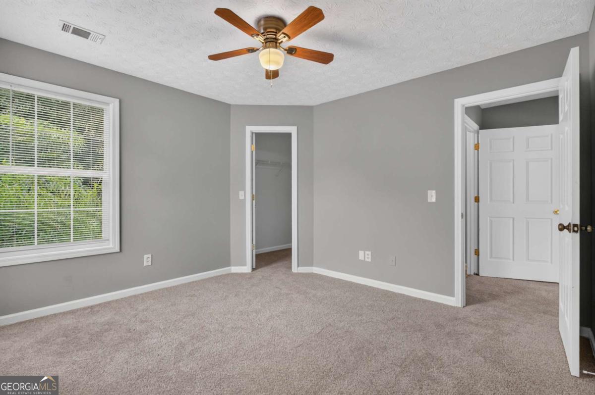 2364 Fallbrook Court Property Photo 21