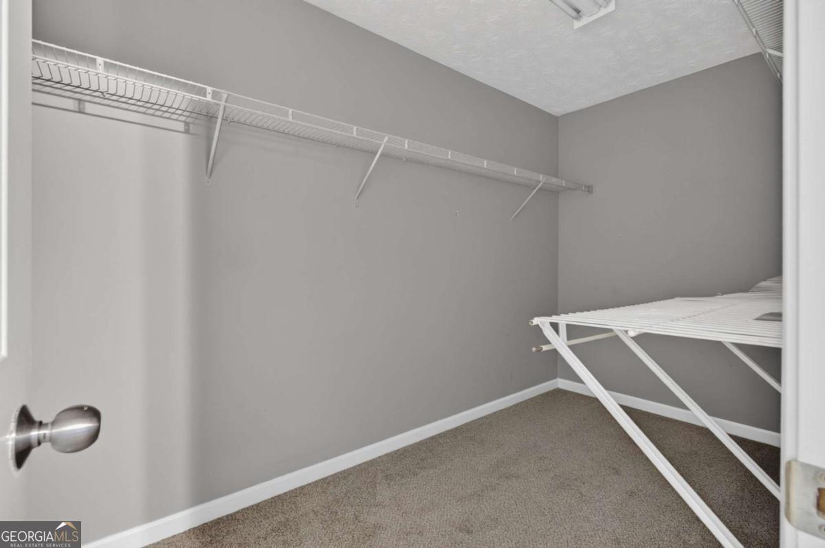 2364 Fallbrook Court Property Photo 27