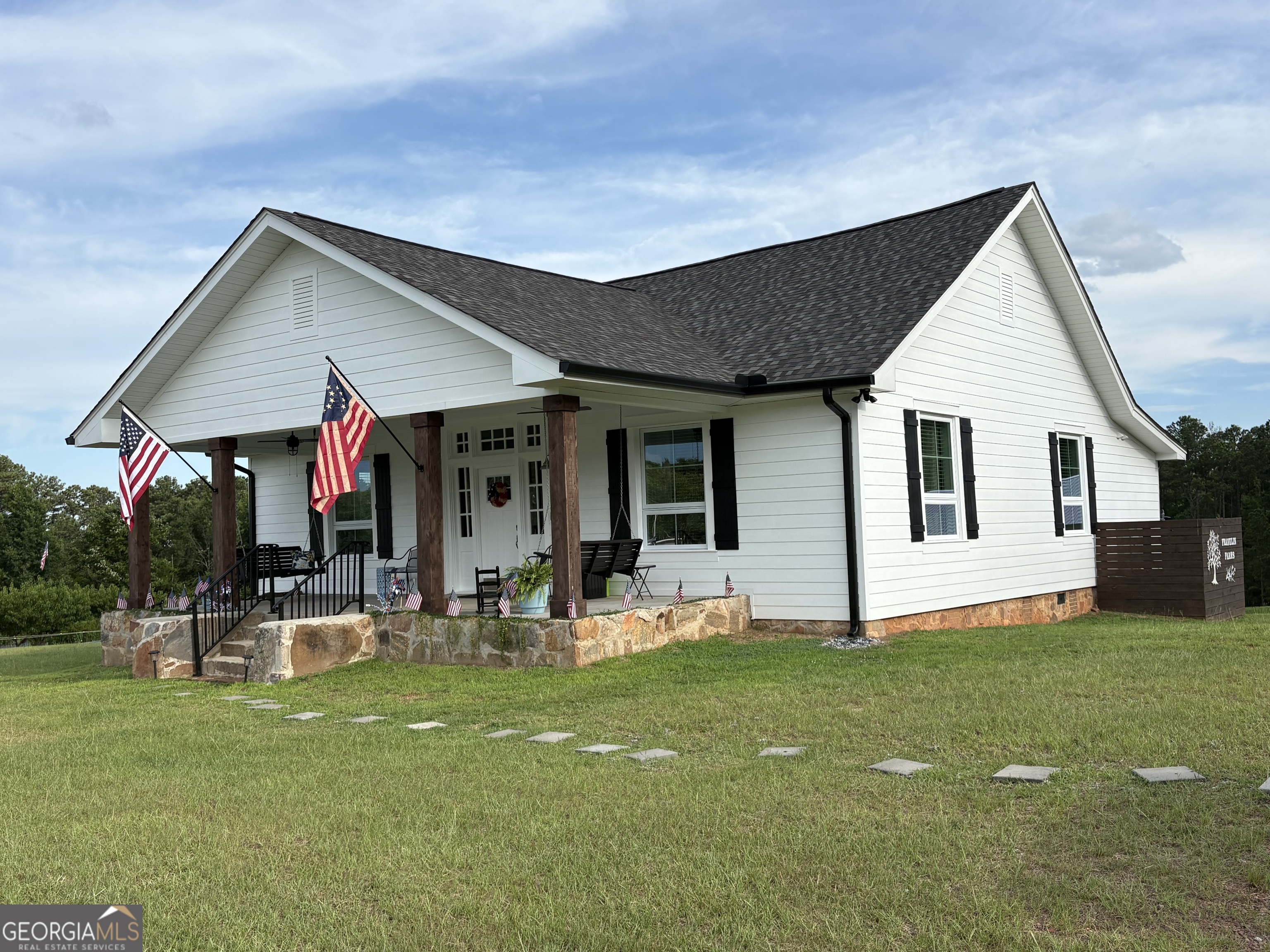 3439 Jeff Davis Road Property Photo 1