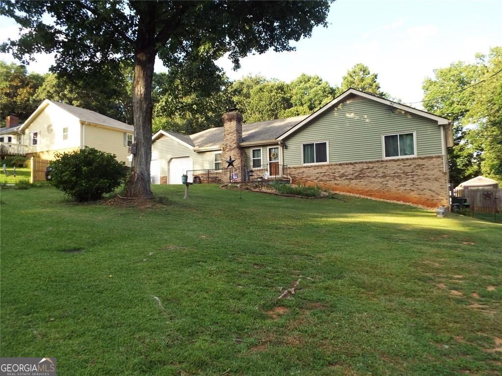 2362 Westridge Drive Property Photo 1