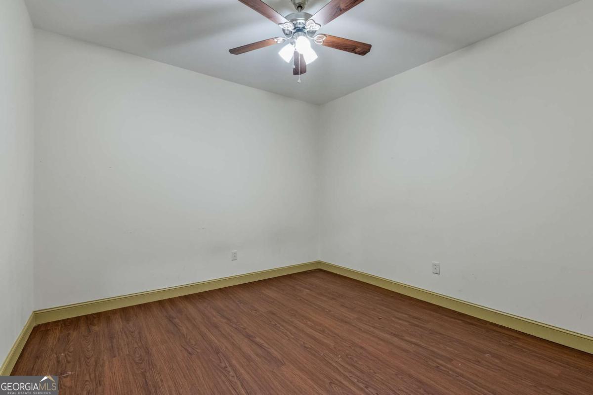 5 Eastview Court Se Property Photo 31