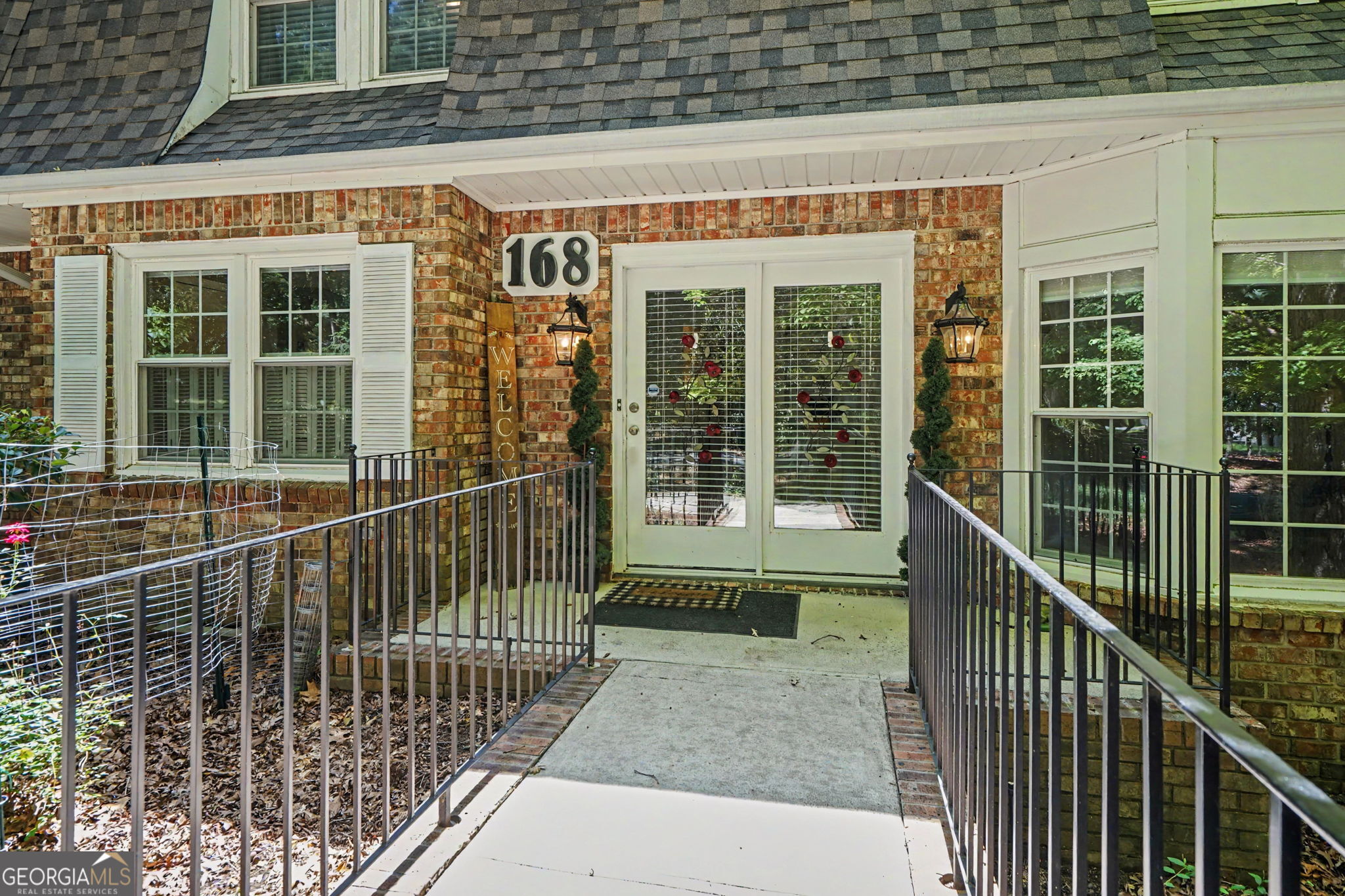 168 Great Oak Drive Property Photo 3
