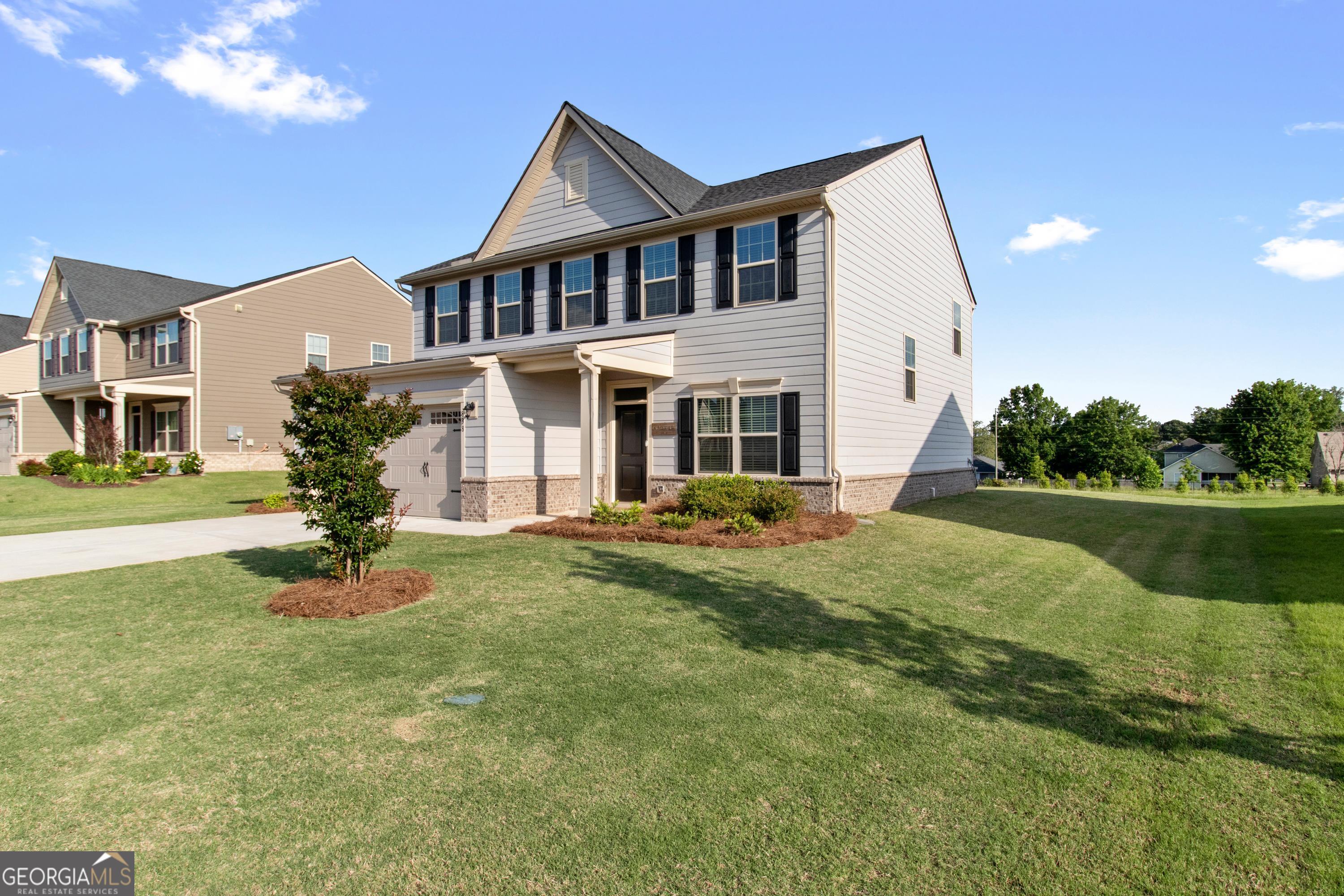 838 Maduro Way Property Photo 2