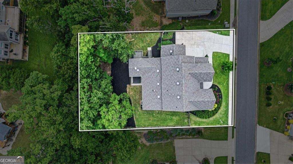 427 Parkbrook Way Property Photo 3