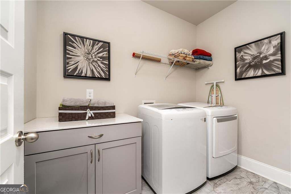 427 Parkbrook Way Property Photo 28