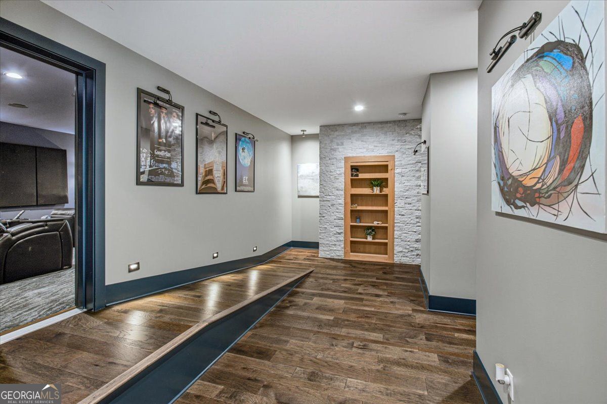 427 Parkbrook Way Property Photo 40