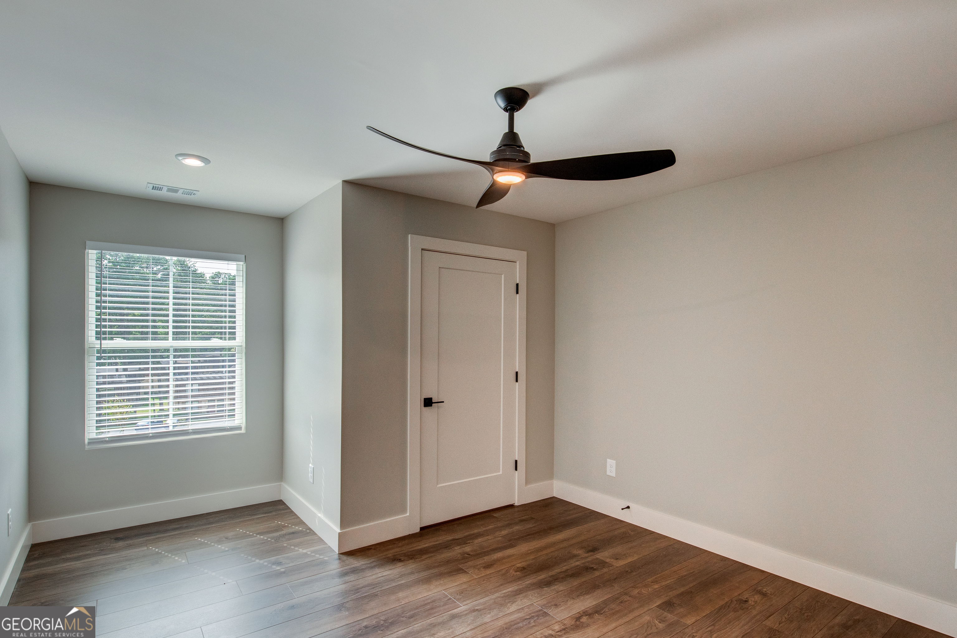 119 Chateau Drive Property Photo 22