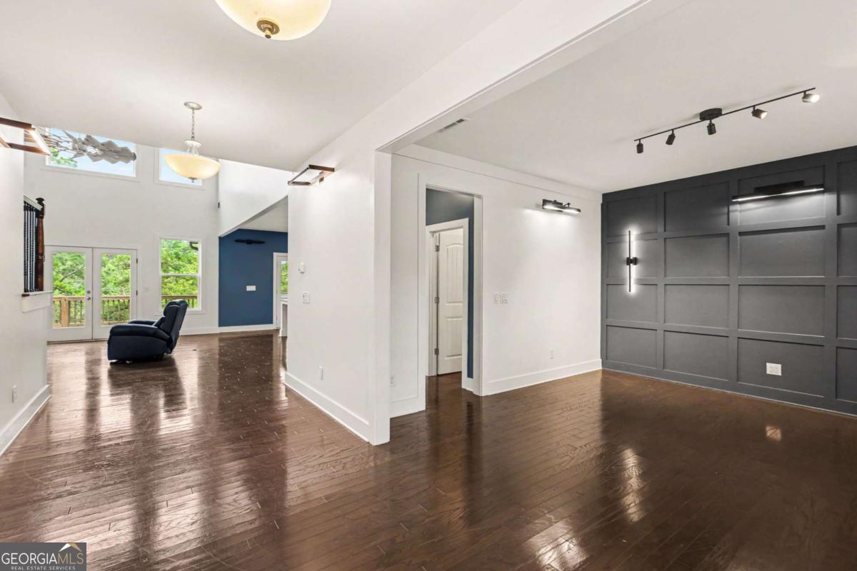34 Bridgestone Way Se Property Photo 4