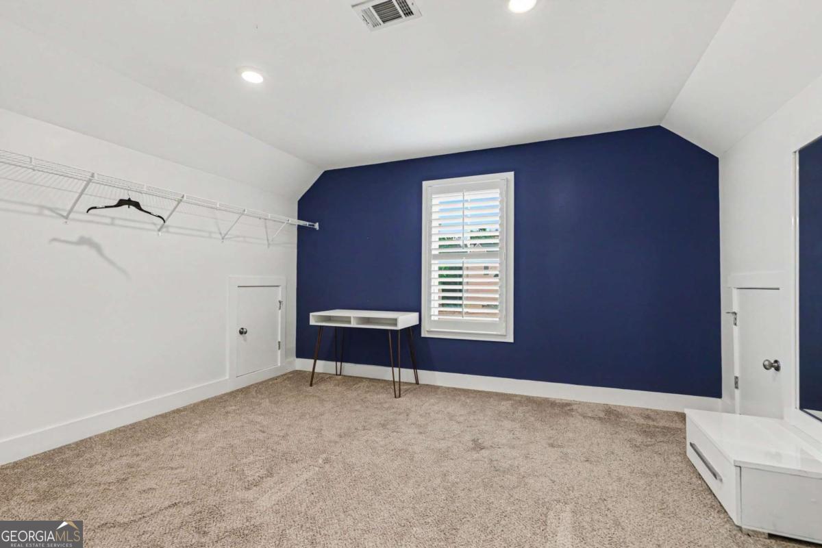34 Bridgestone Way Se Property Photo 20