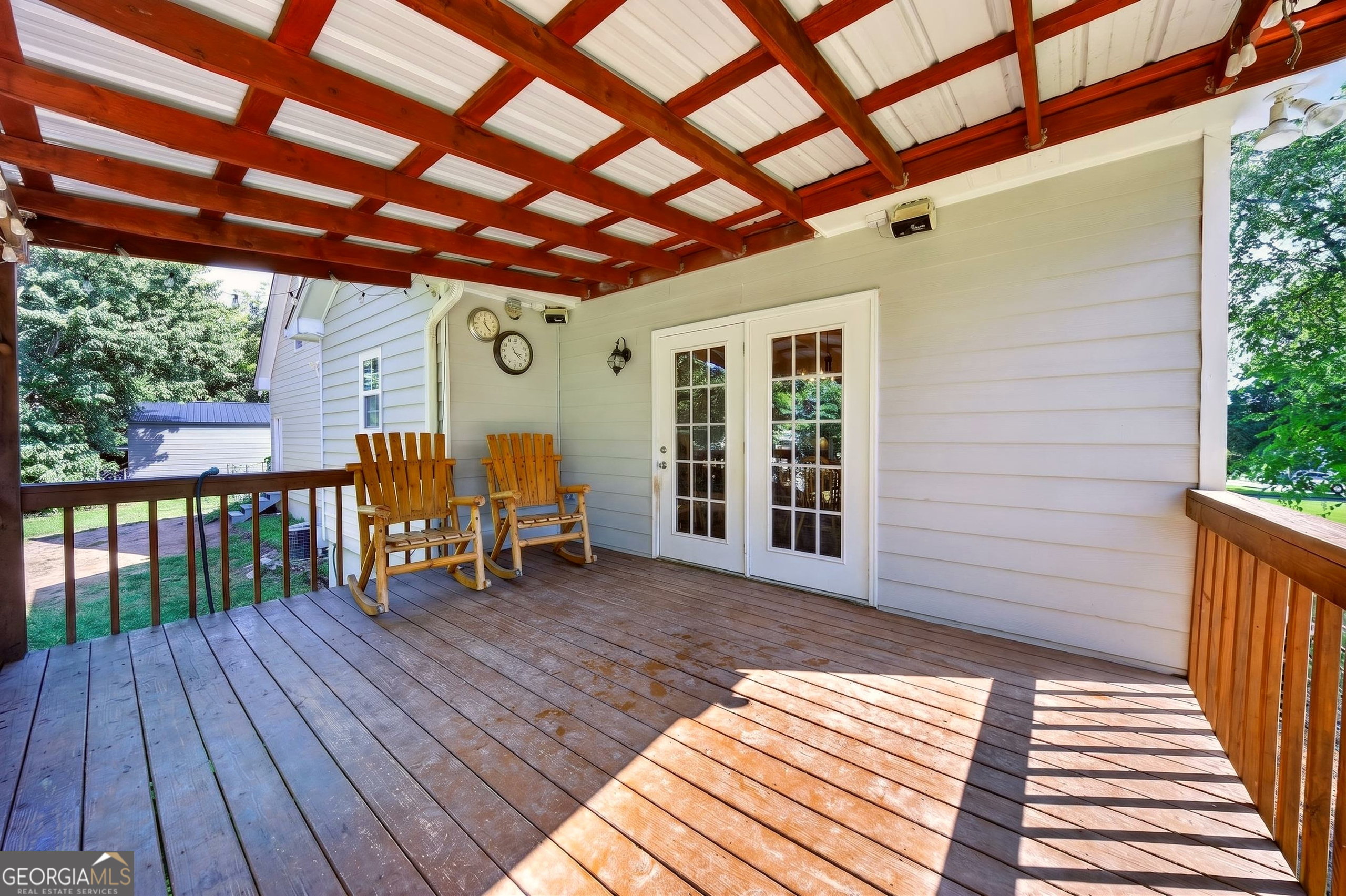 481 Lisa Circle Property Photo 4
