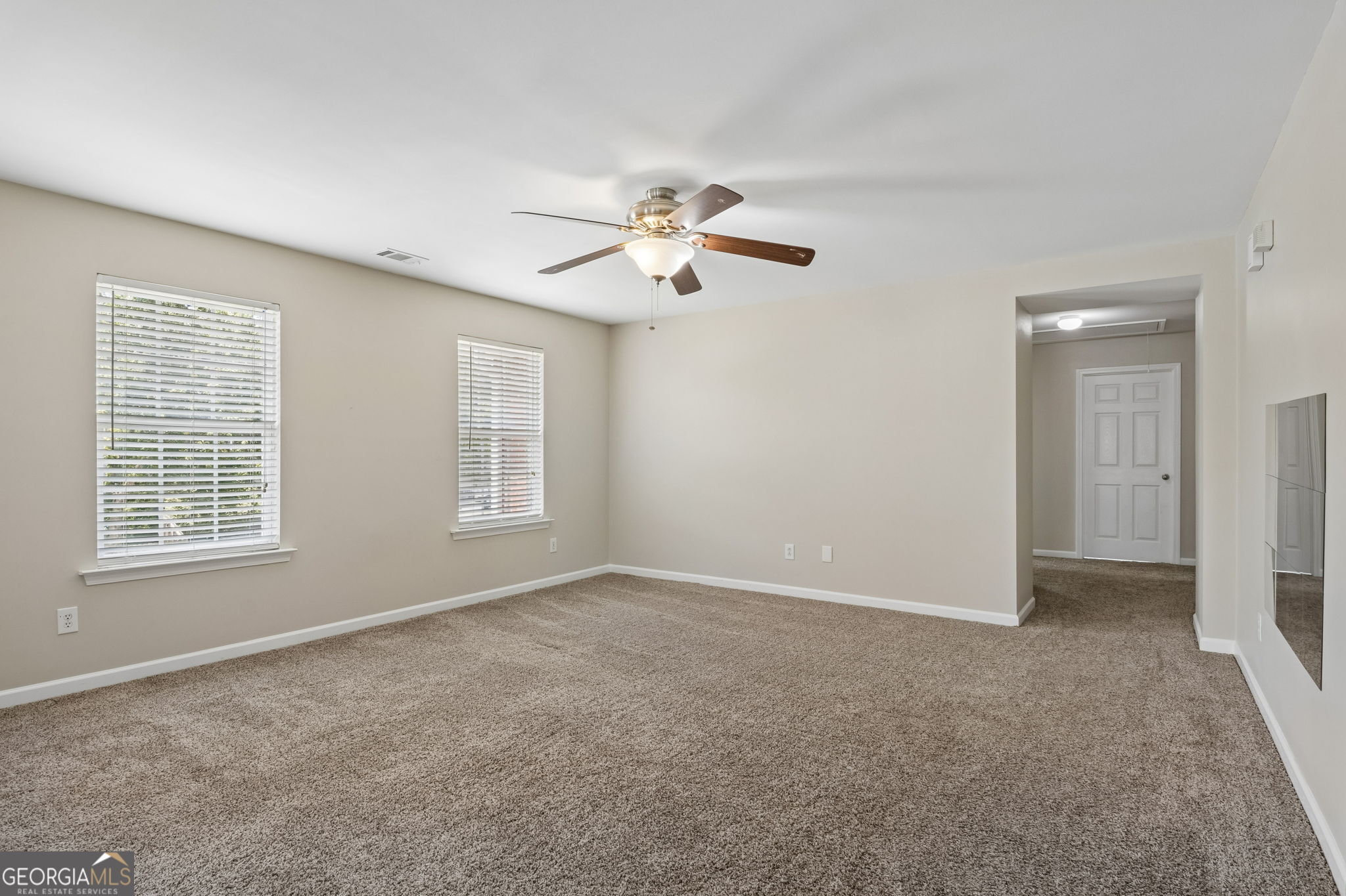 1178 Sparkling Cove Drive Property Photo 31