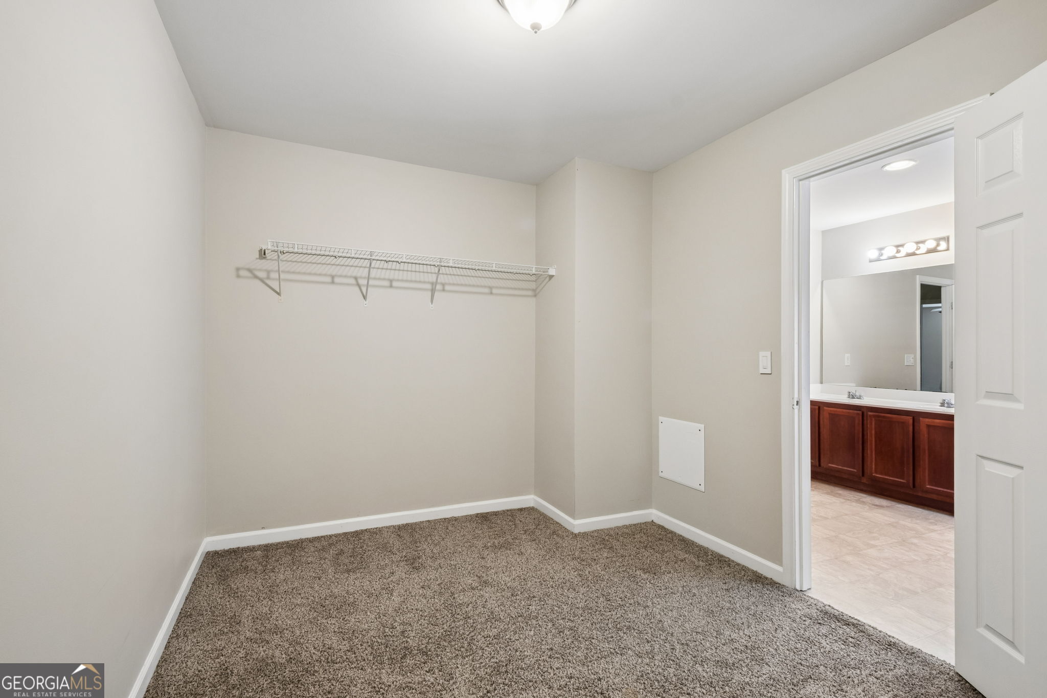 1178 Sparkling Cove Drive Property Photo 40