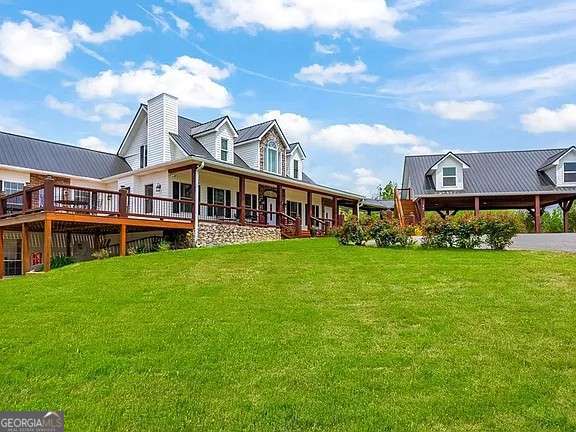 233 Ivy Ridge Property Photo 1