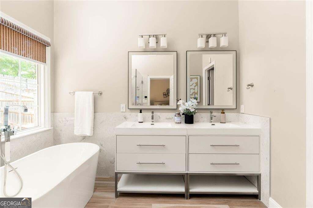 3030 Northcliff Drive Property Photo 12