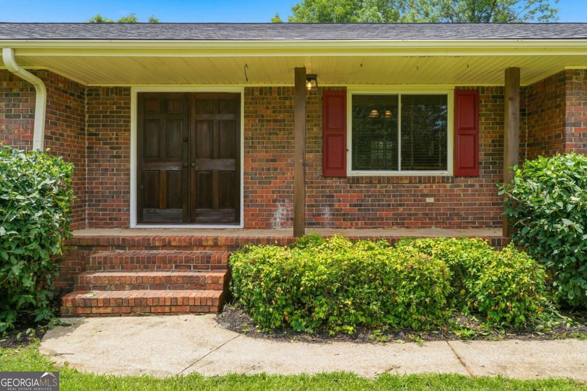 238 Winters Road Property Photo 2