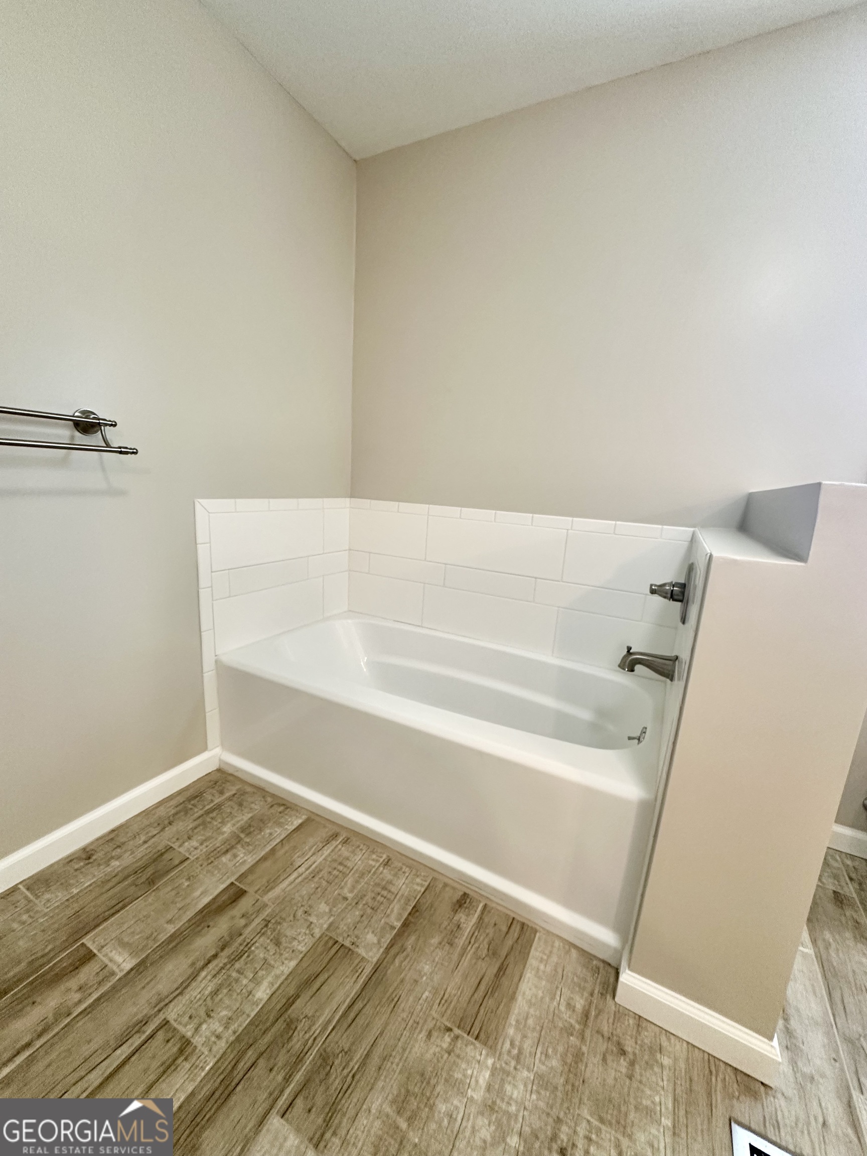 351 River Lake Drive Property Photo 41