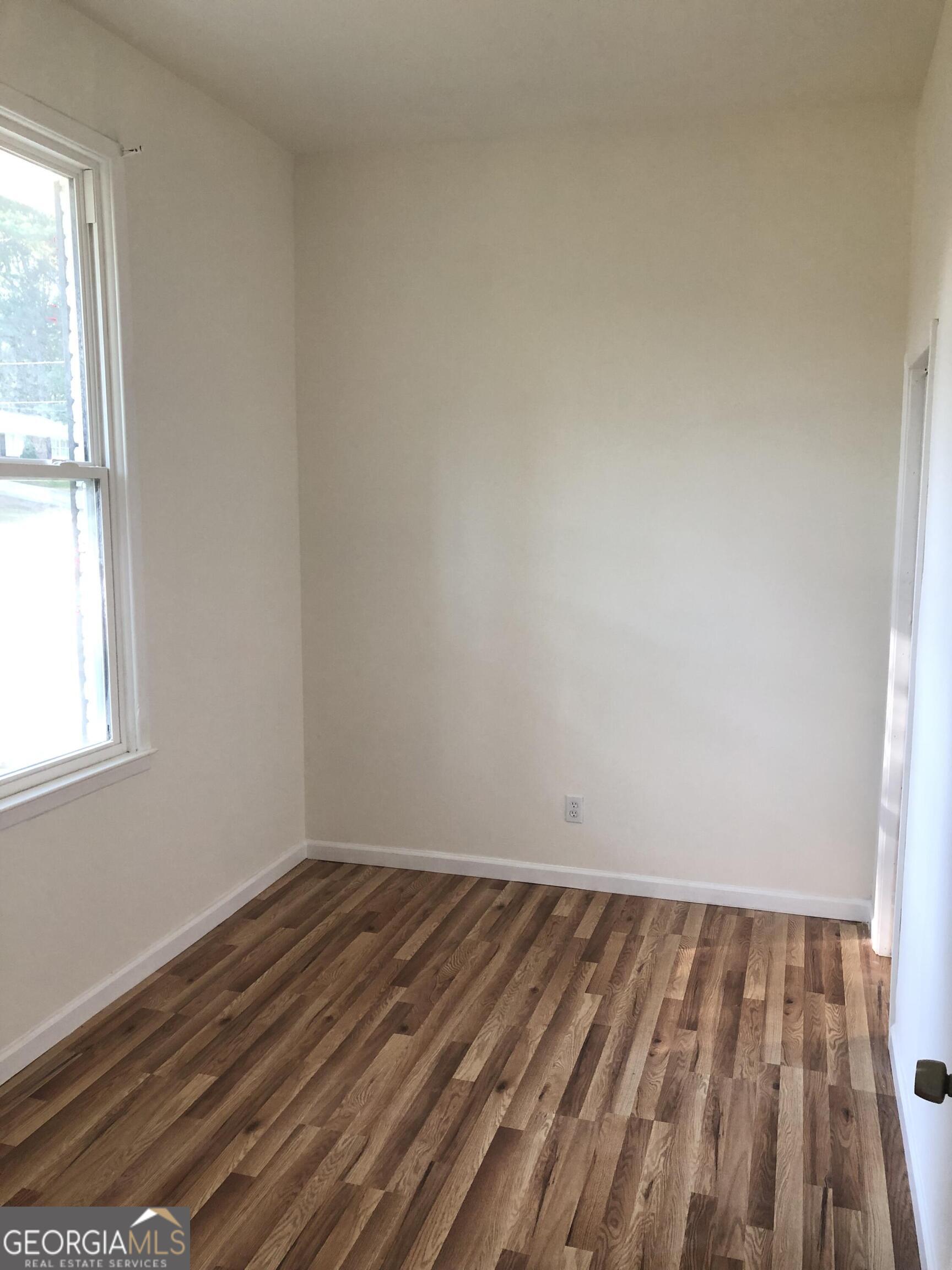 4330 Cedar Valley Lane Property Photo 10