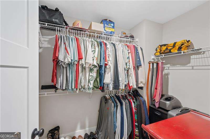 68 Jeffrey Lane Property Photo 19