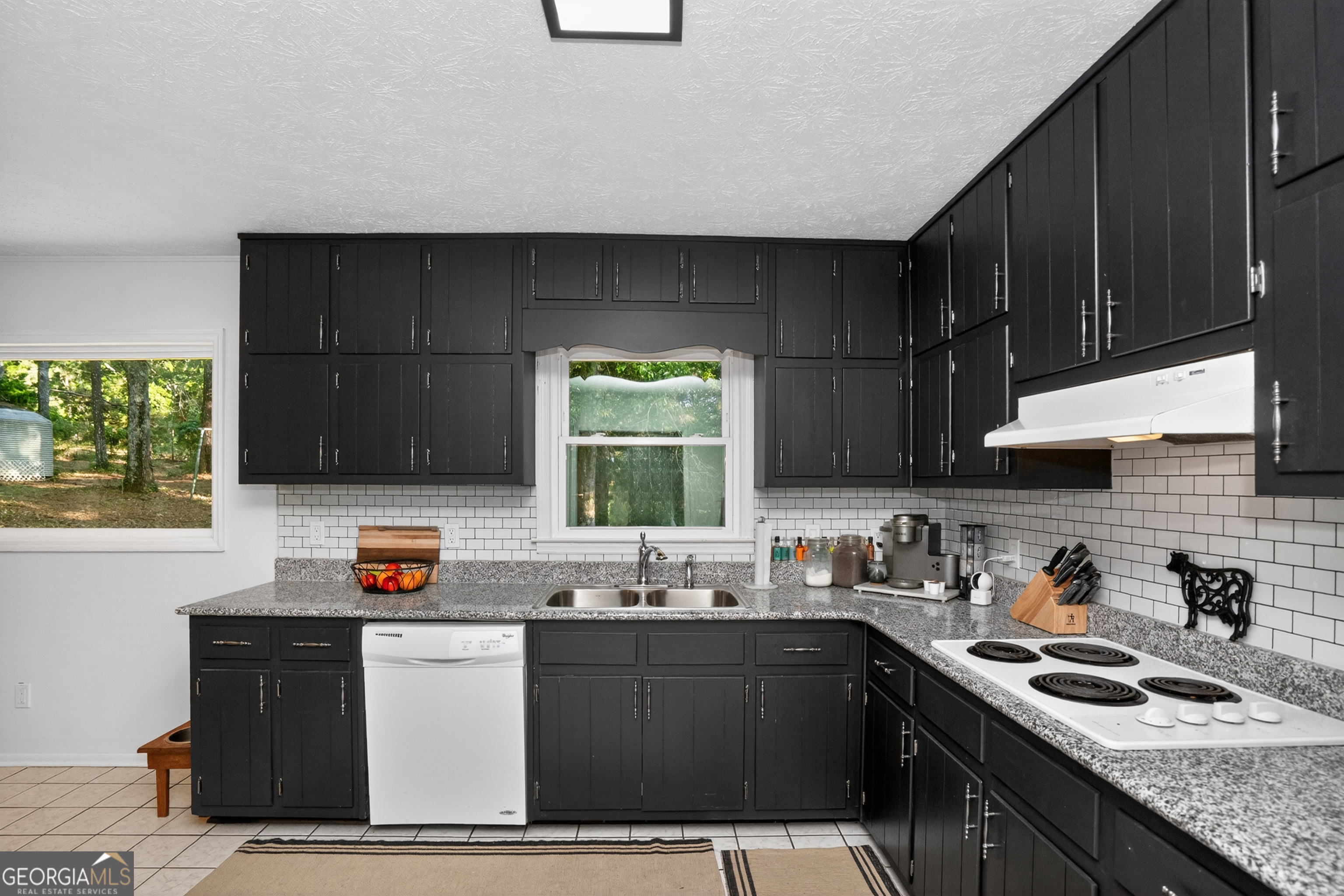 662 Highway 18 W Property Photo 17