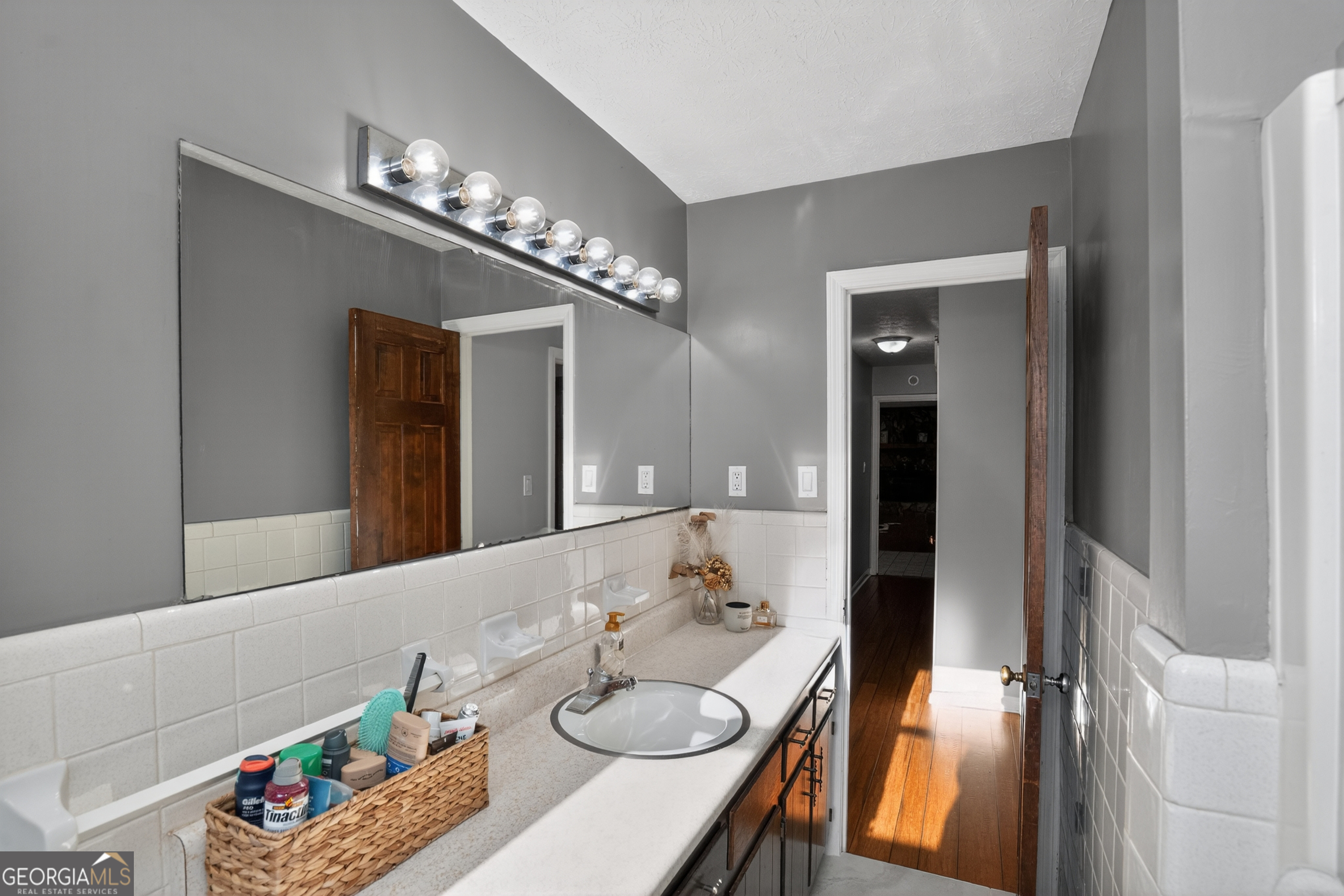 662 Highway 18 W Property Photo 34