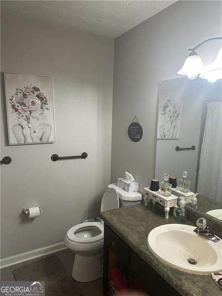 10 Dial Road Property Photo 6