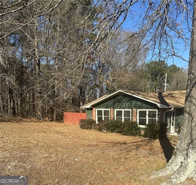 10 Dial Road Property Photo 13