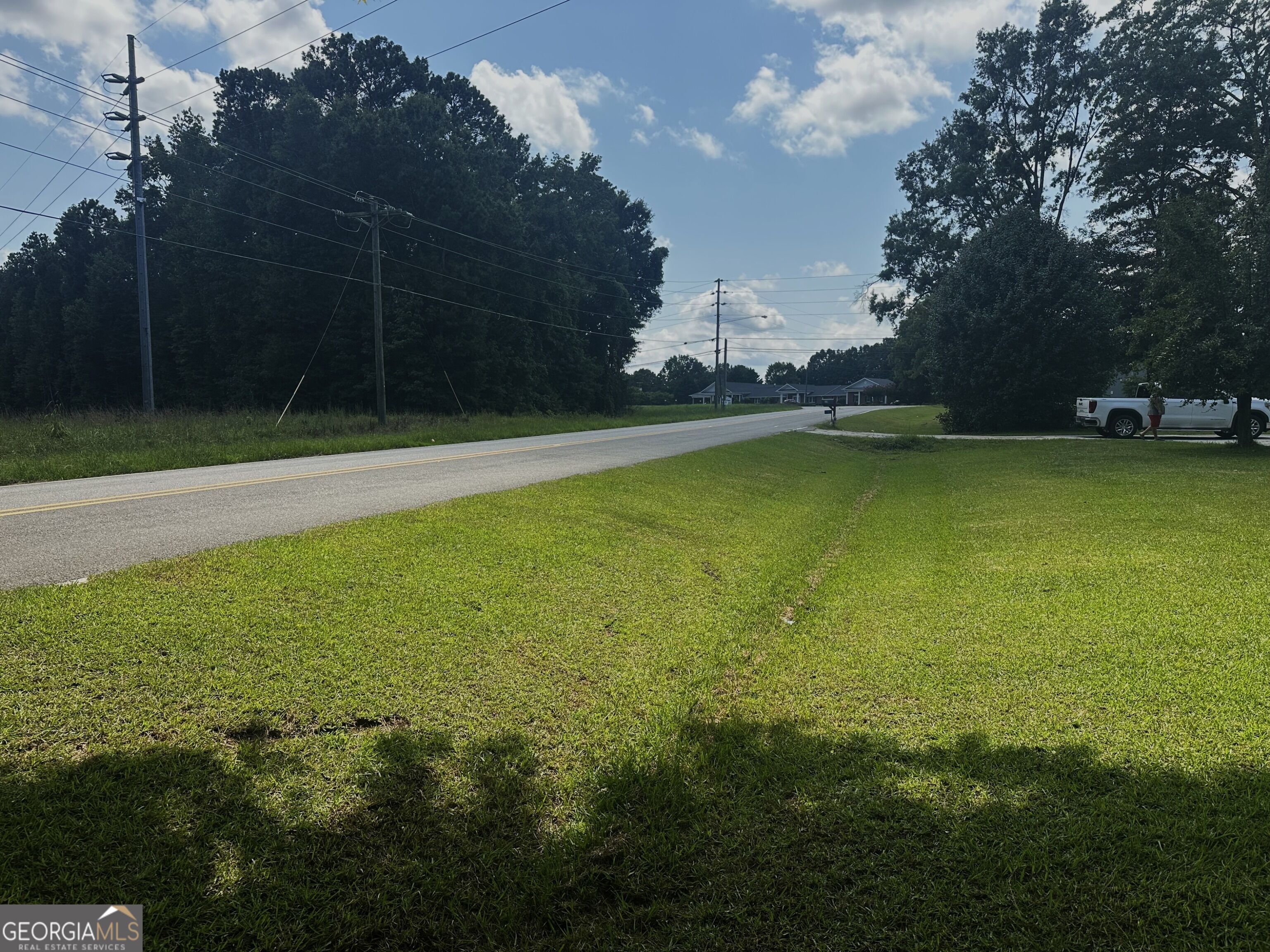 10 Dial Road Property Photo 14