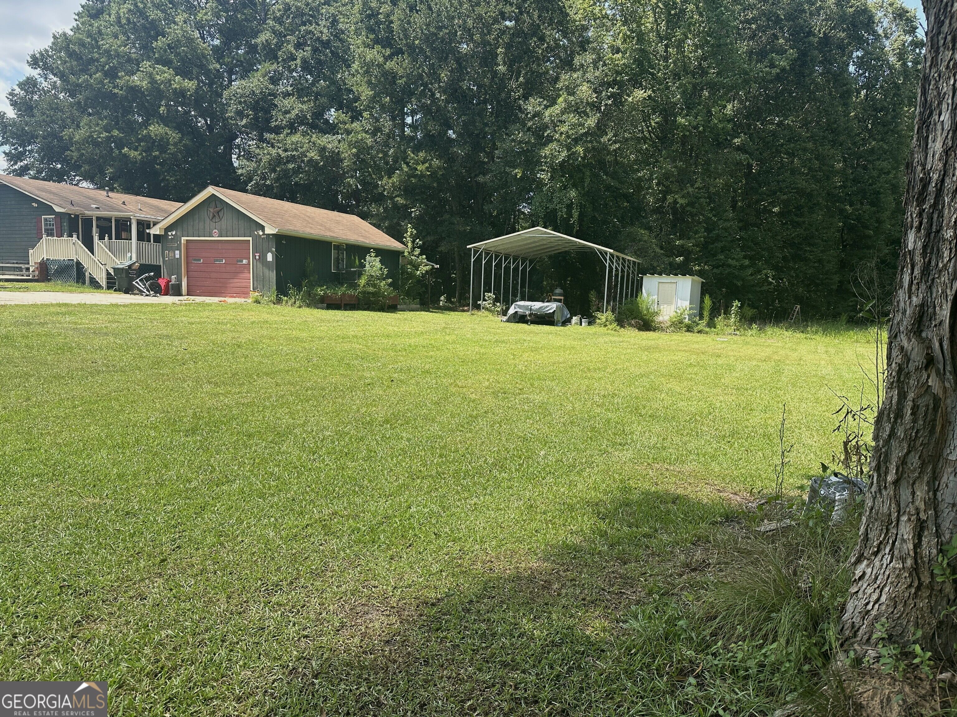 10 Dial Road Property Photo 15